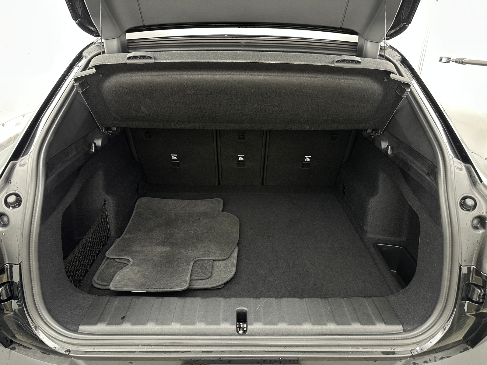 Thumbnail: 2025 BMW X2 - 6