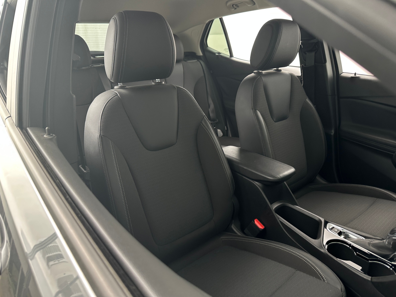 Thumbnail: 2020 Buick Encore GX - 2