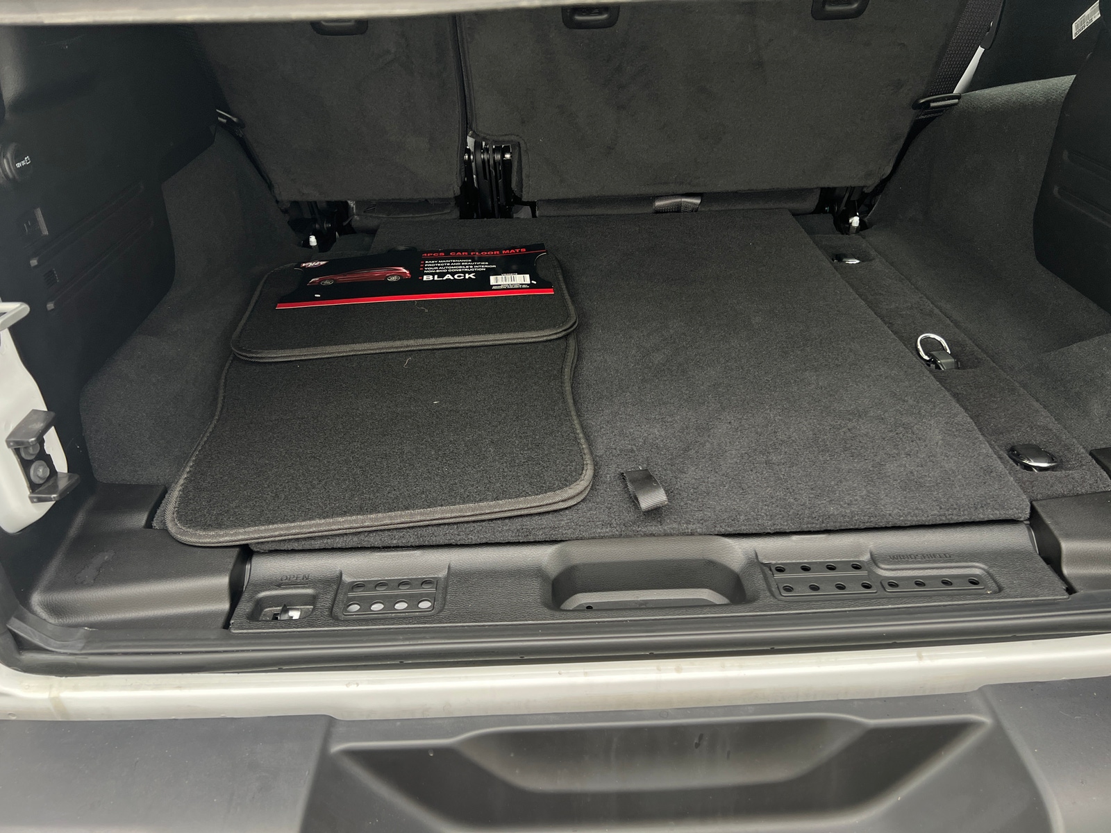 Thumbnail: 2024 Jeep Wrangler - 7