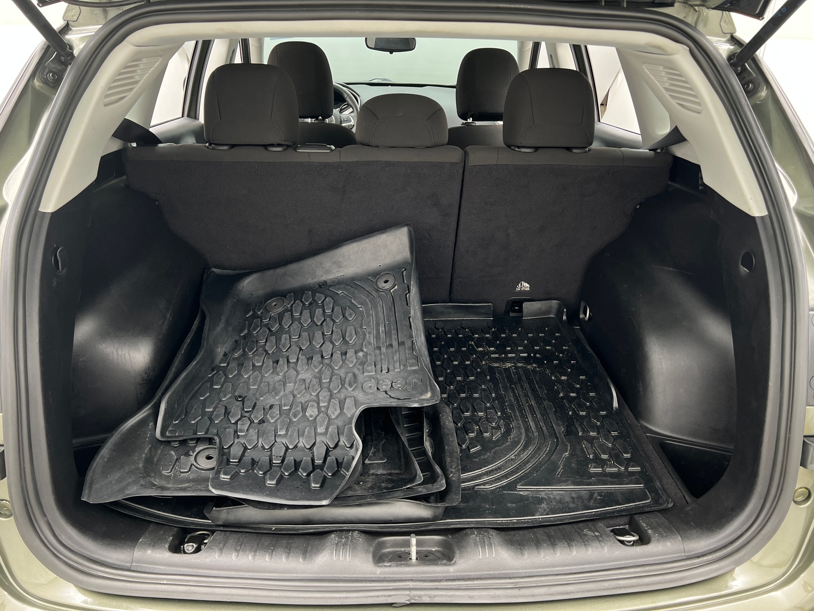 Thumbnail: 2021 Jeep Compass - 7