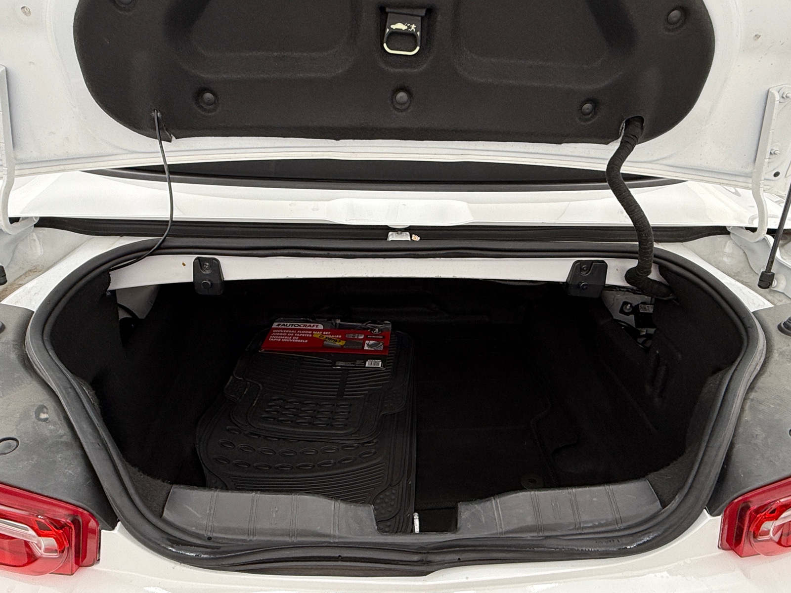 Thumbnail: 2020 Chevrolet Camaro - 7