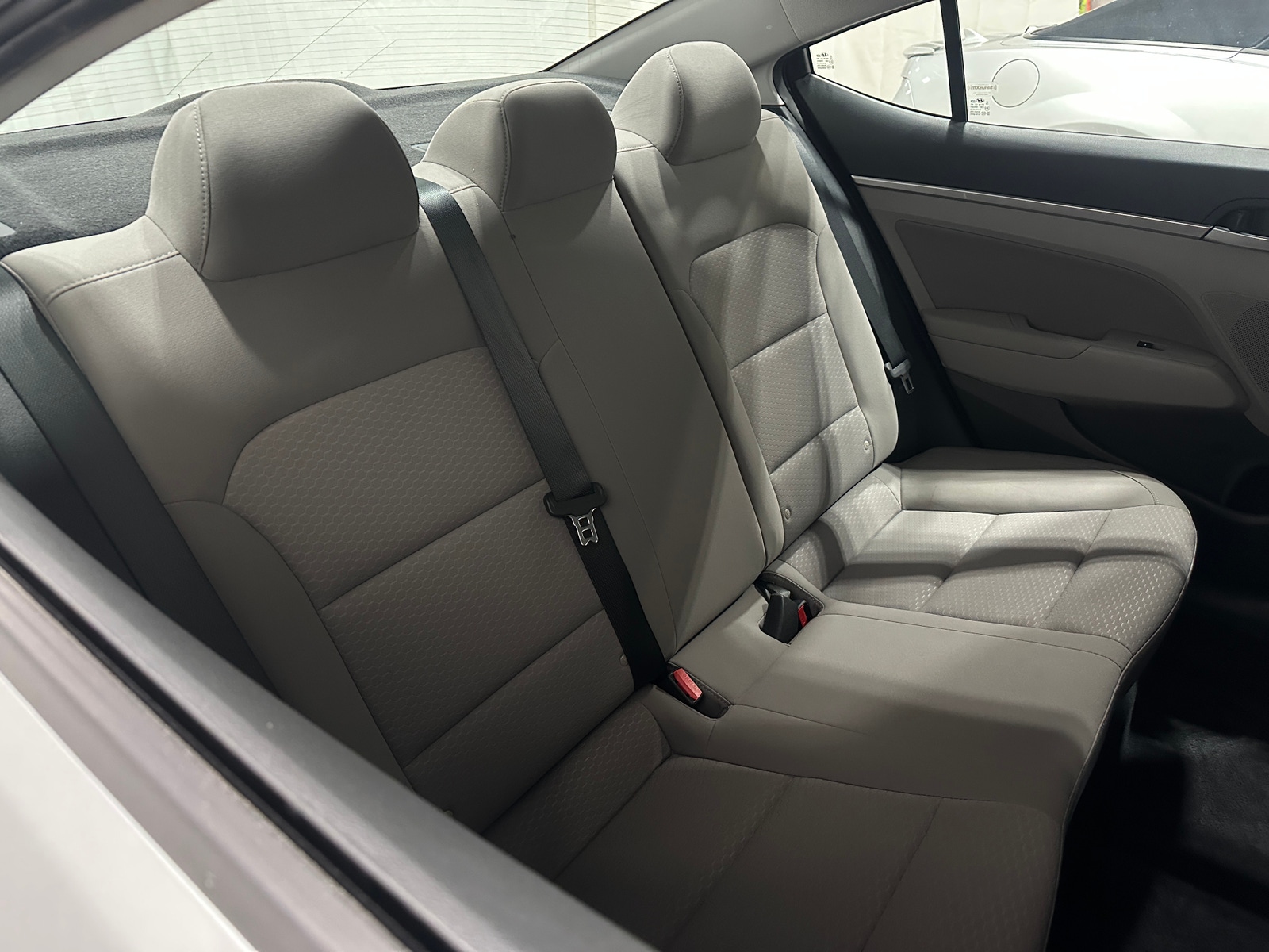 Thumbnail: 2020 Hyundai Elantra - 6