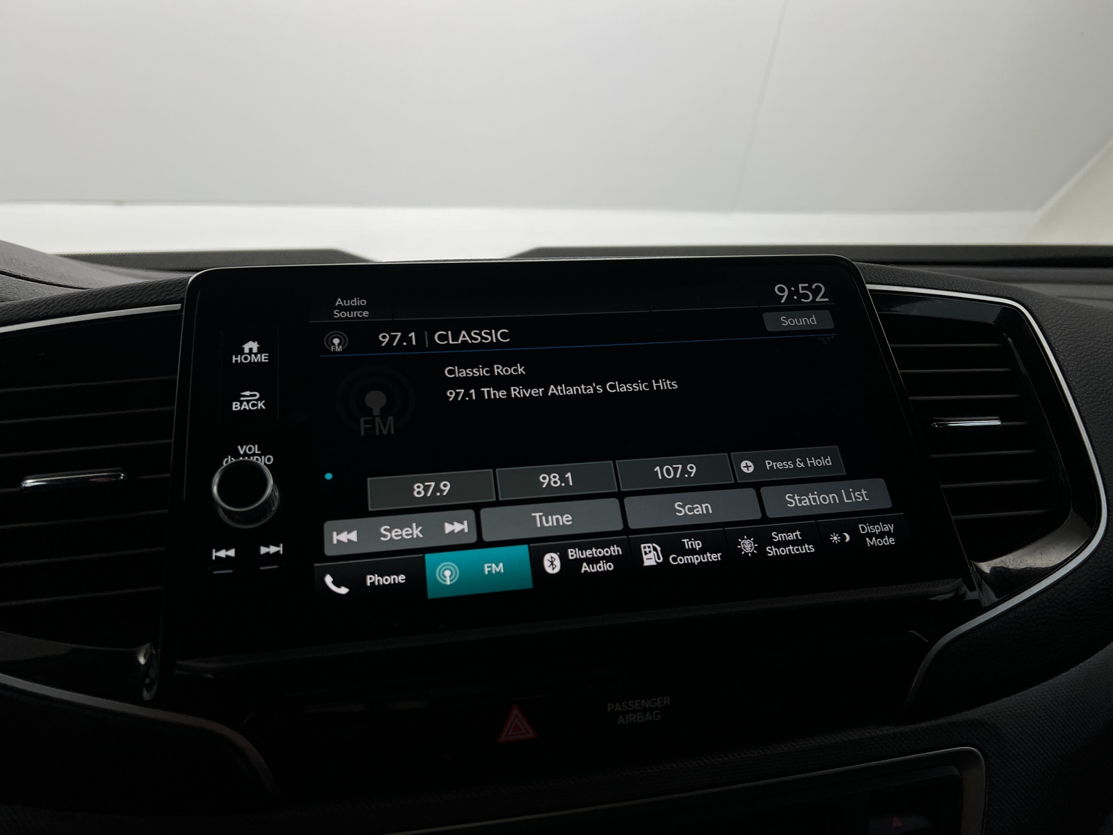 Thumbnail: 2025 Honda Ridgeline - 3