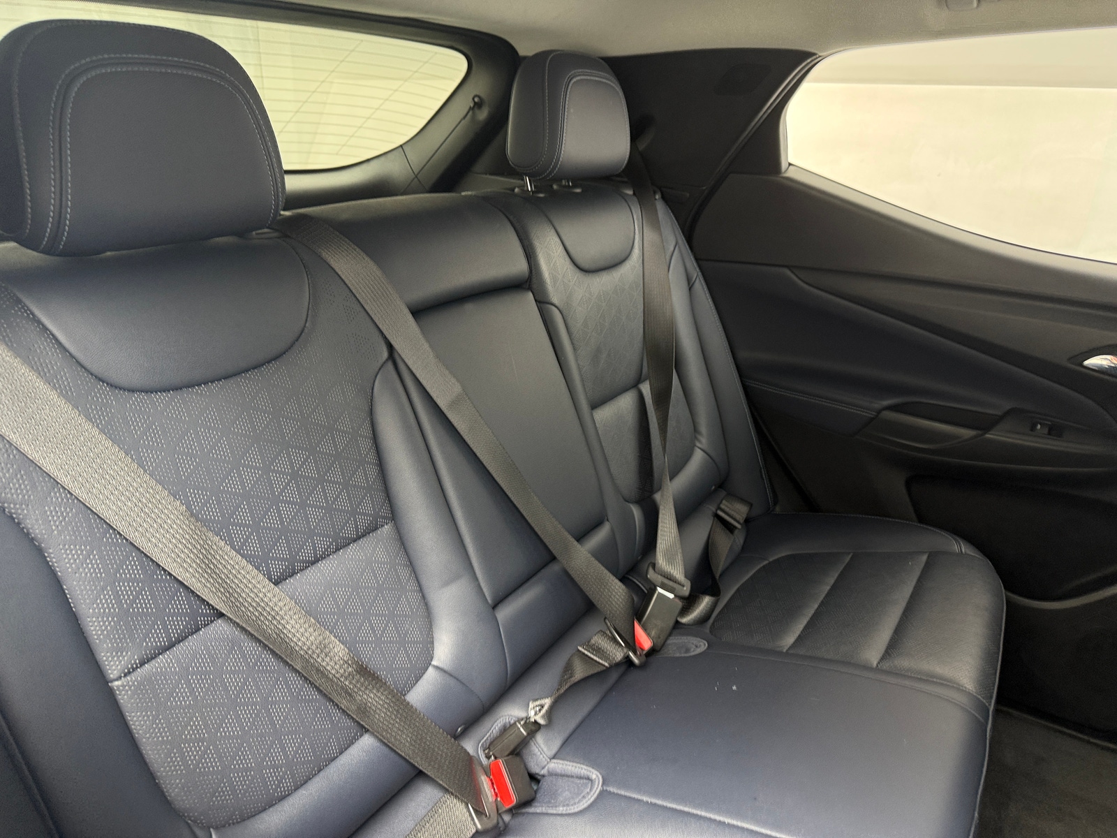 Thumbnail: 2022 Chevrolet Bolt EUV - 5