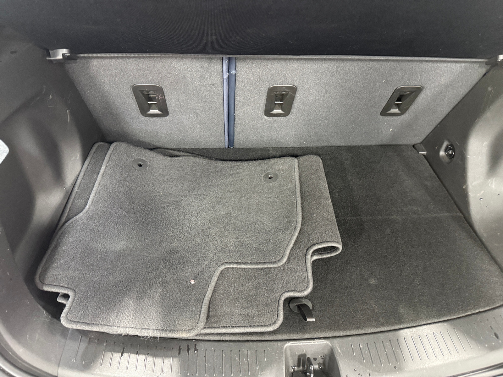 Thumbnail: 2022 Chevrolet Bolt EUV - 6