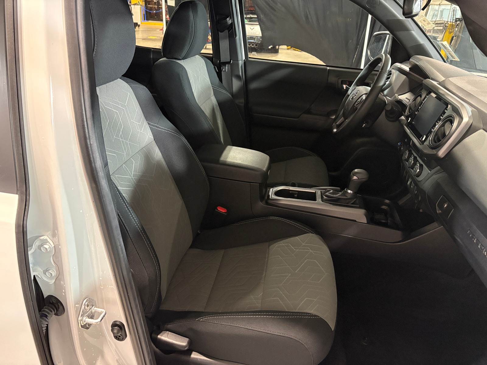 Thumbnail: 2022 Toyota Tacoma - 2