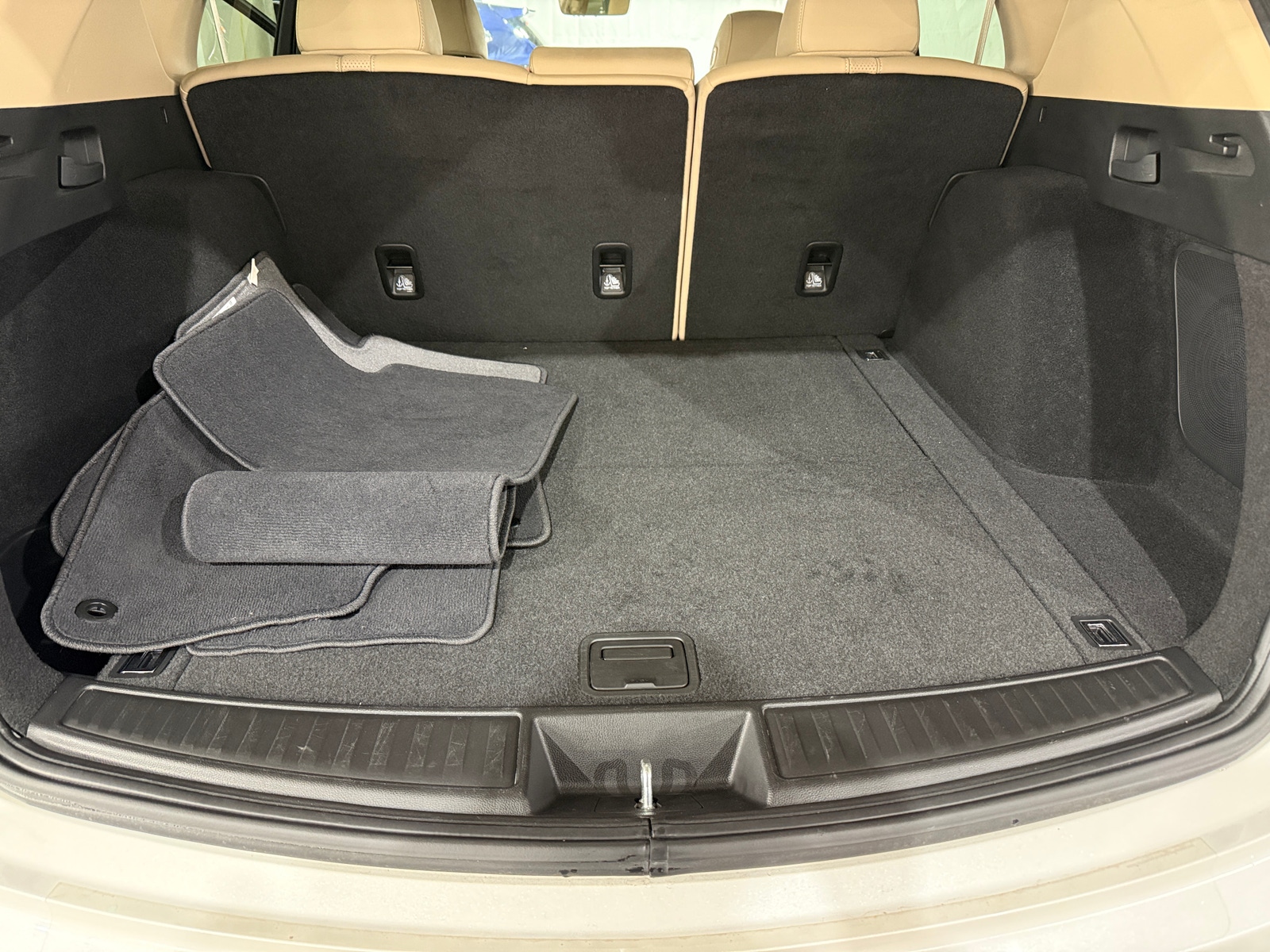 Thumbnail: 2022 Acura RDX - 6