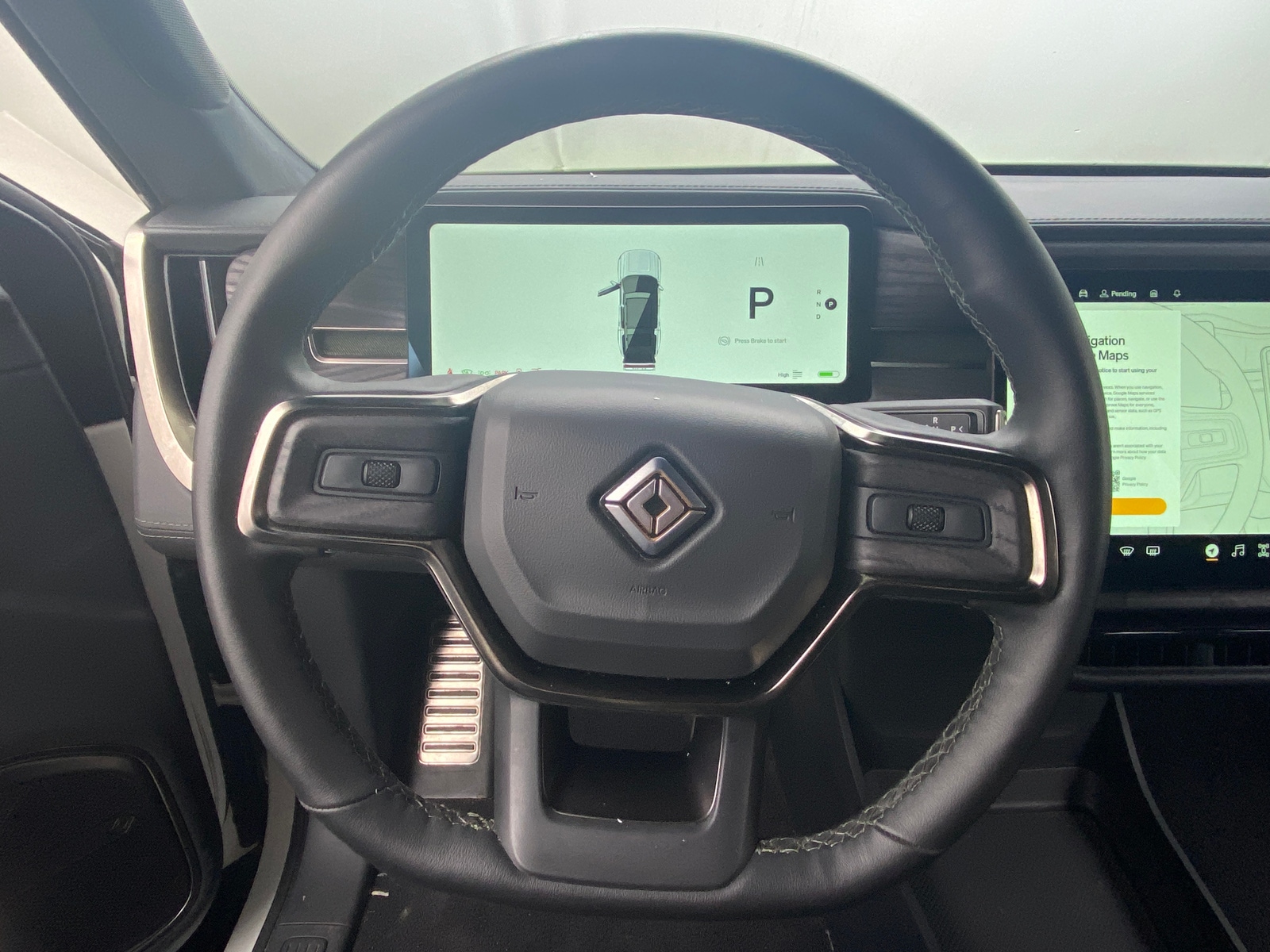 Thumbnail: 2023 Rivian R1S - 4