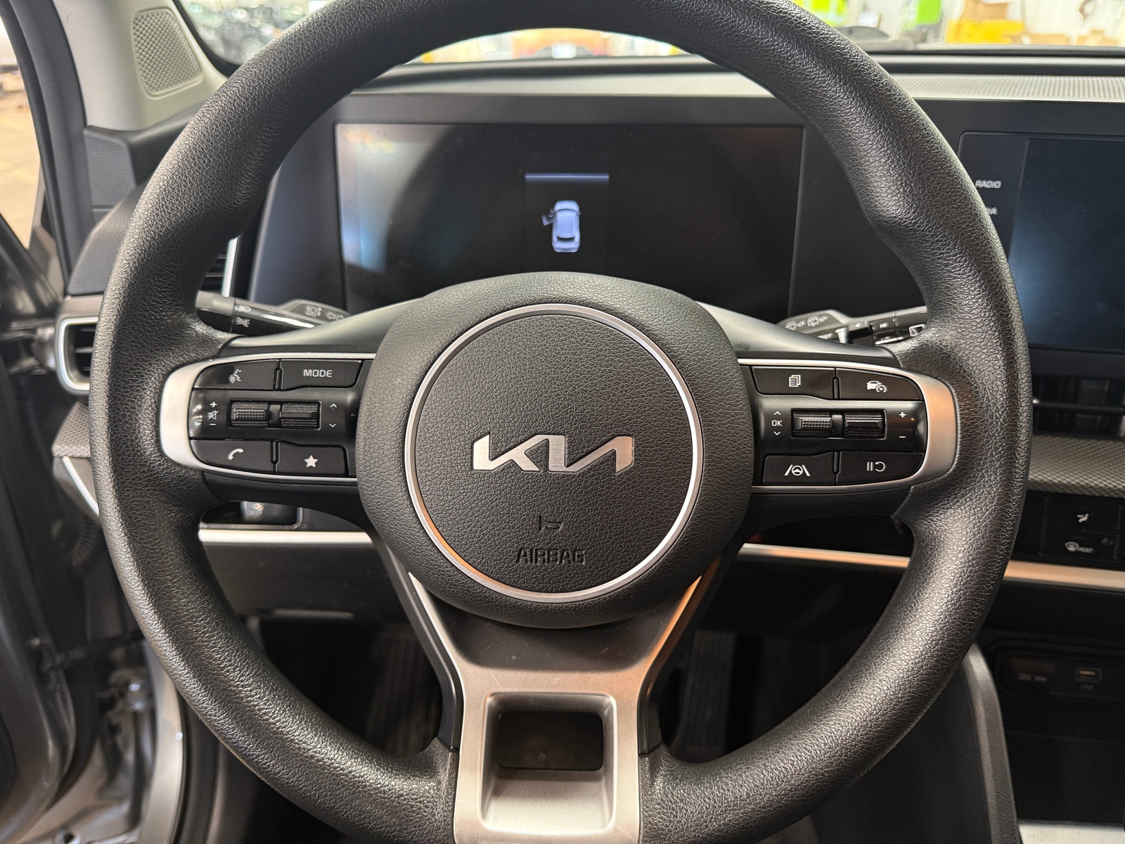 Thumbnail: 2023 Kia Sportage - 5