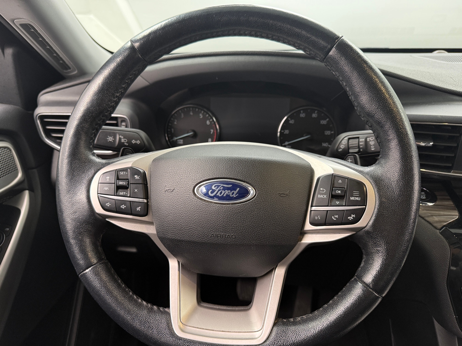 Thumbnail: 2021 Ford Explorer - 4