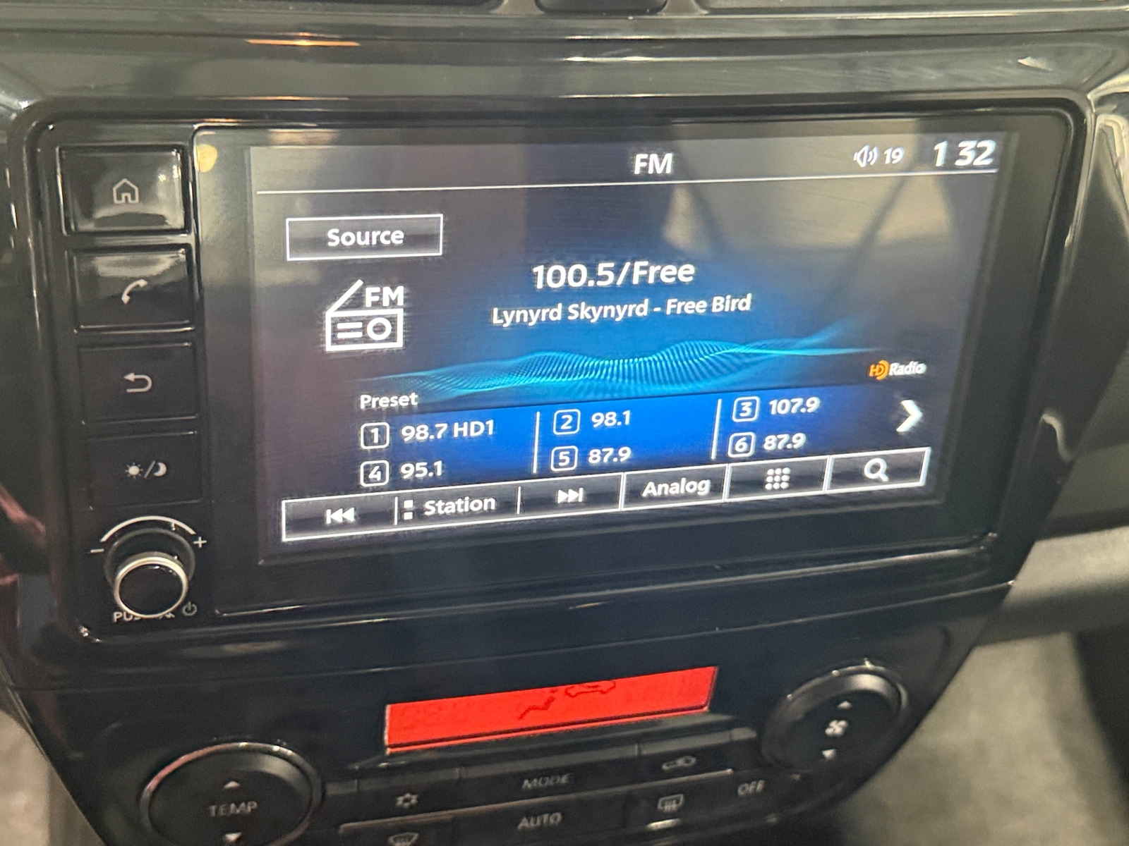 Thumbnail: 2024 Mitsubishi Mirage G4 - 4