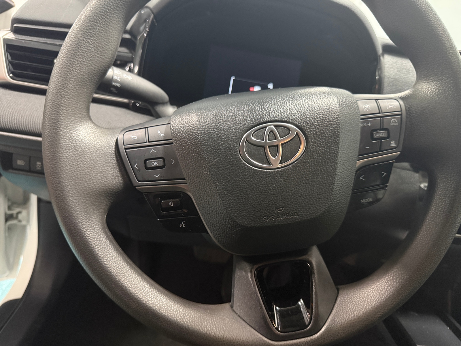 Thumbnail: 2025 Toyota Camry - 5