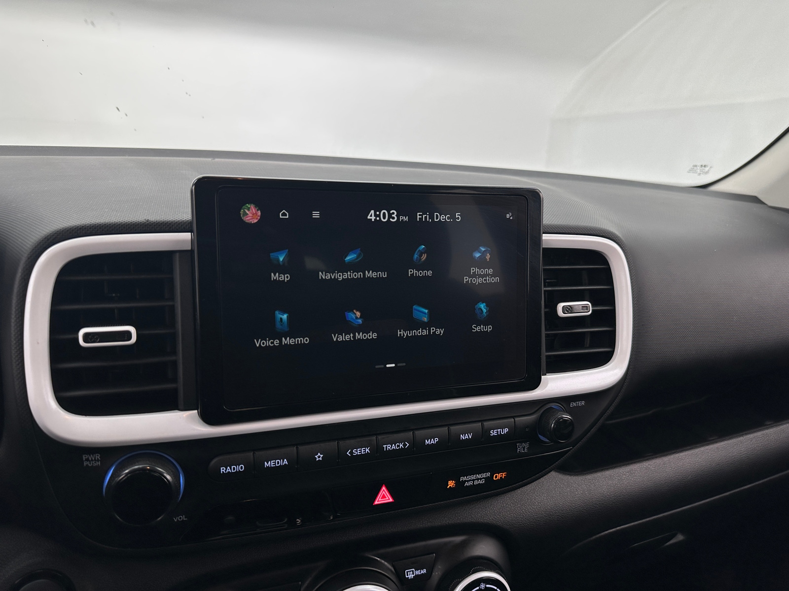 Thumbnail: 2025 Hyundai Venue - 4