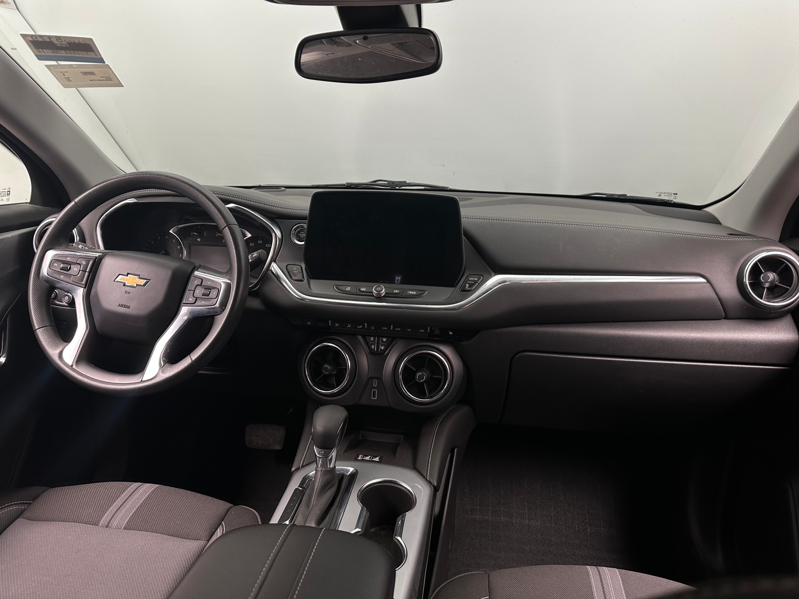 Thumbnail: 2024 Chevrolet Blazer - 3