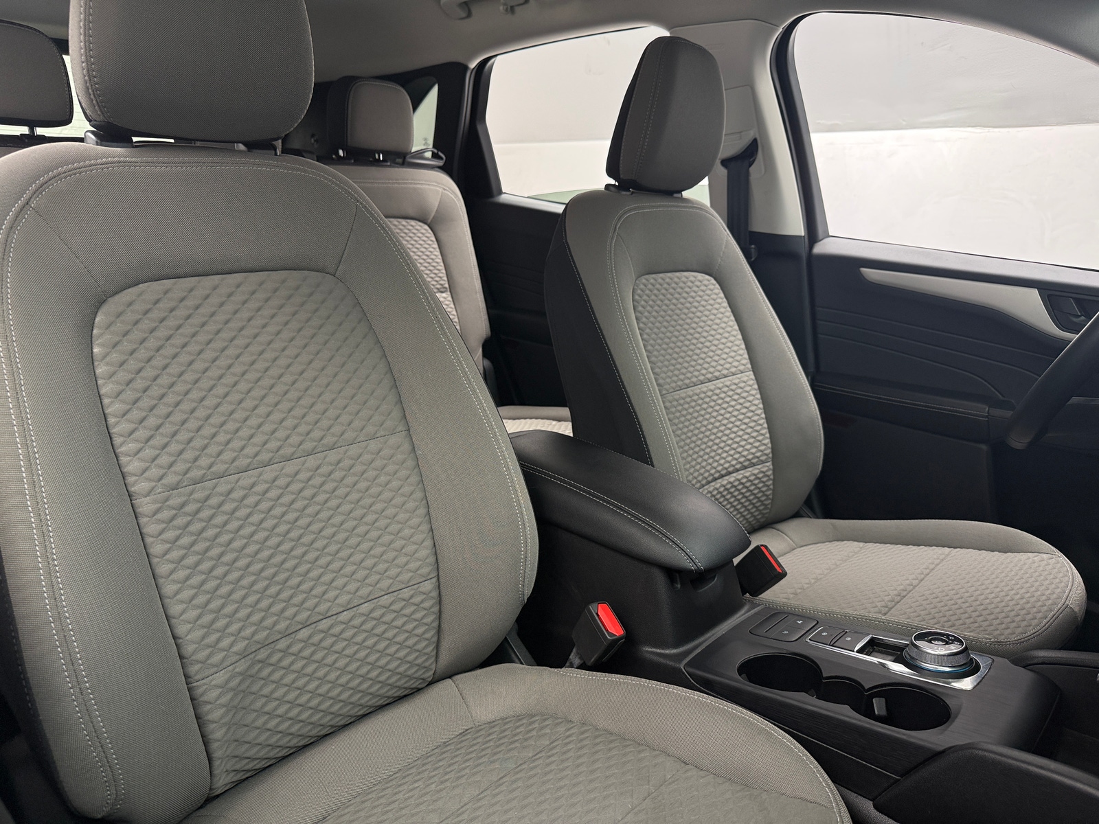 Thumbnail: 2022 Ford Escape - 2