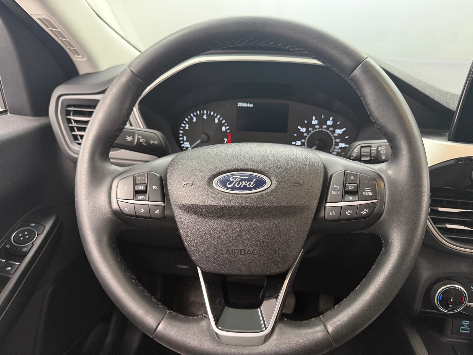 Thumbnail: 2022 Ford Escape - 5