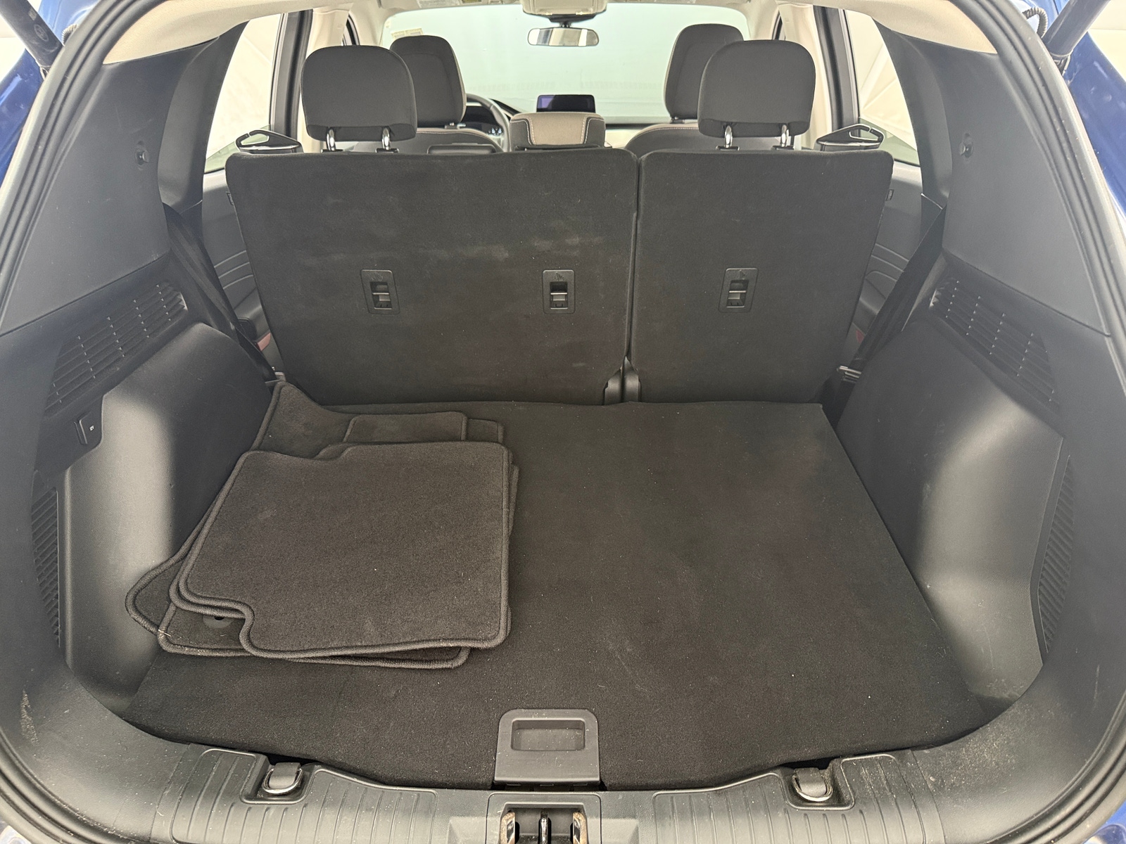 Thumbnail: 2022 Ford Escape - 7