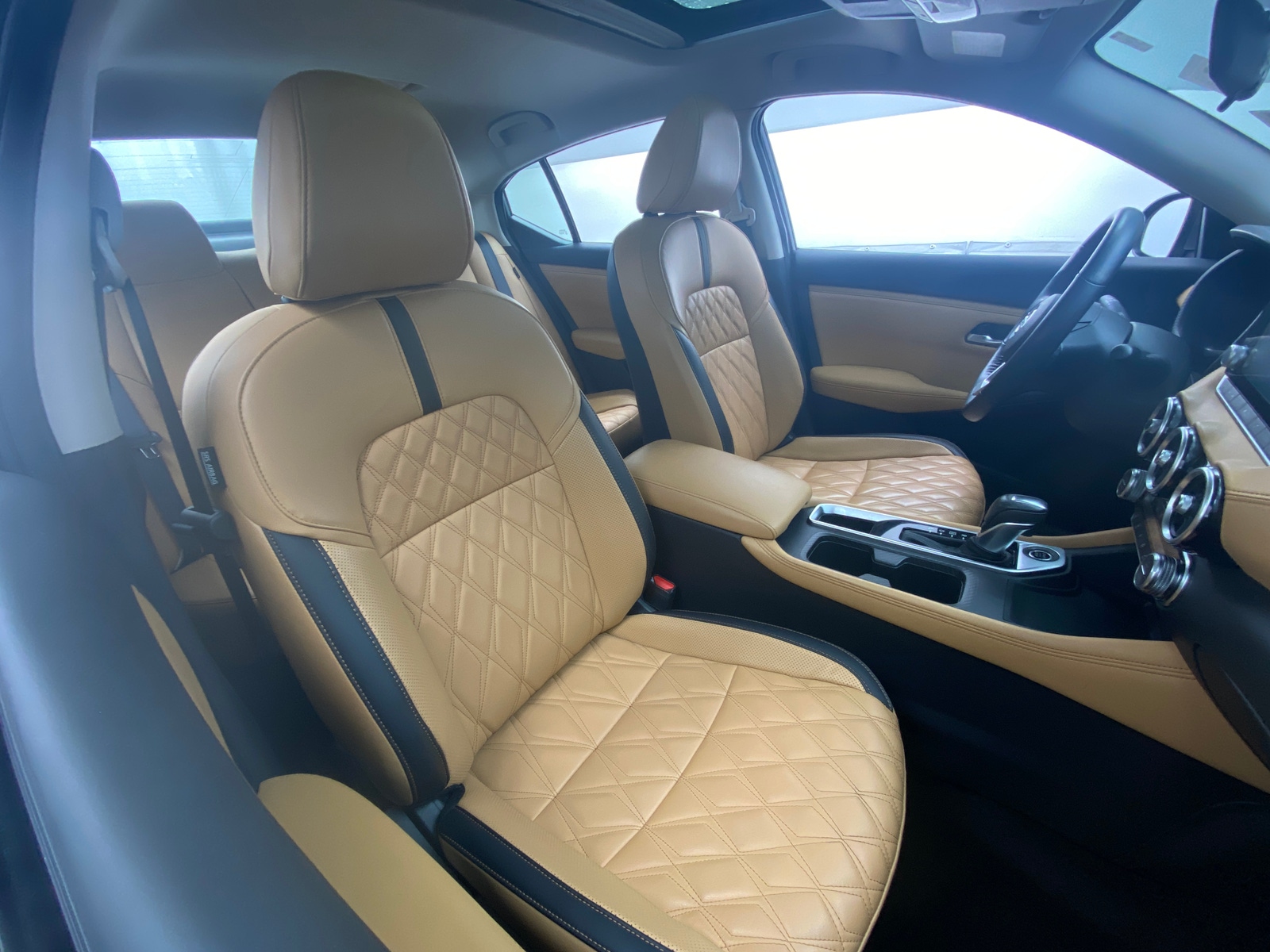 Thumbnail: 2022 Nissan Sentra - 2