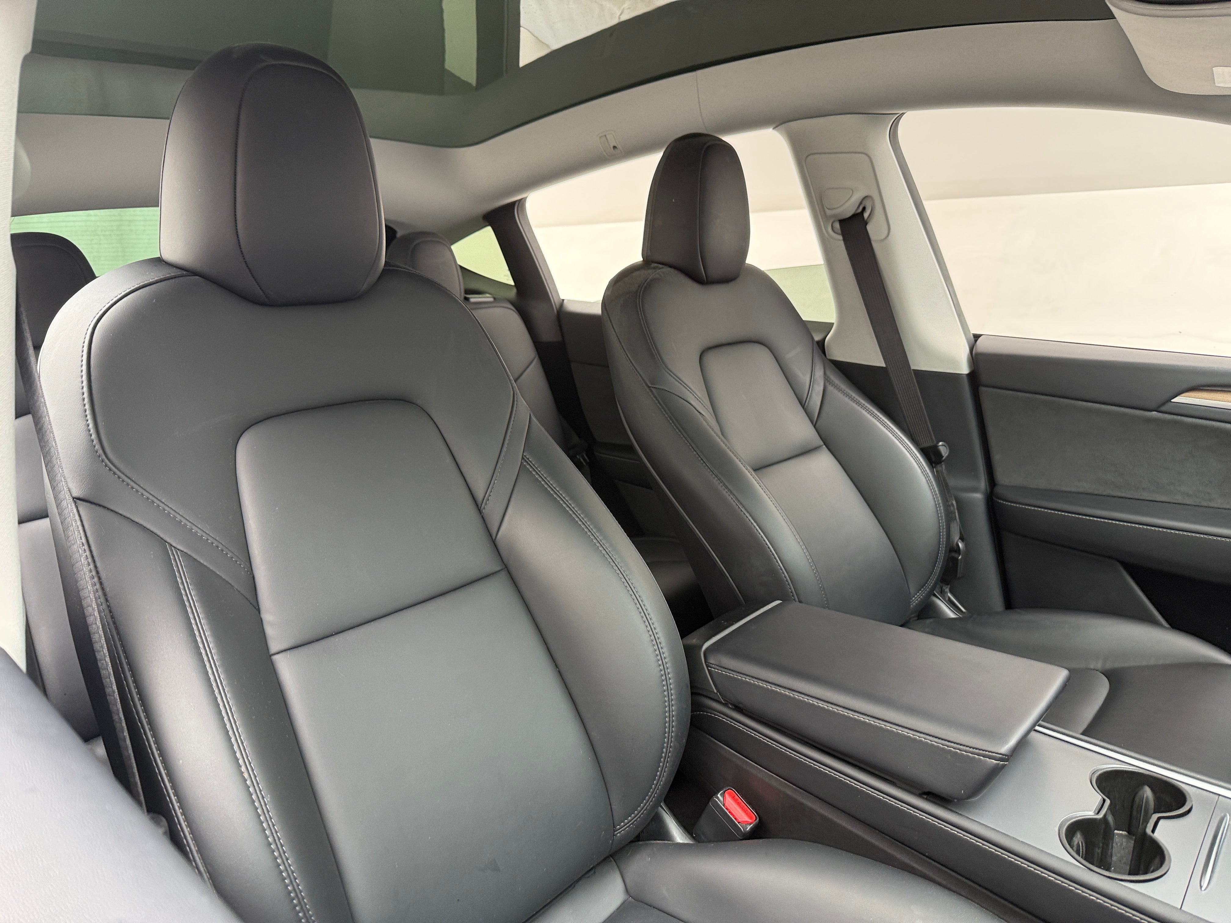 Used 2023 Tesla Model Y Long Range with VIN 7SAYGDEE8PA160942 for sale in Auburn, WA