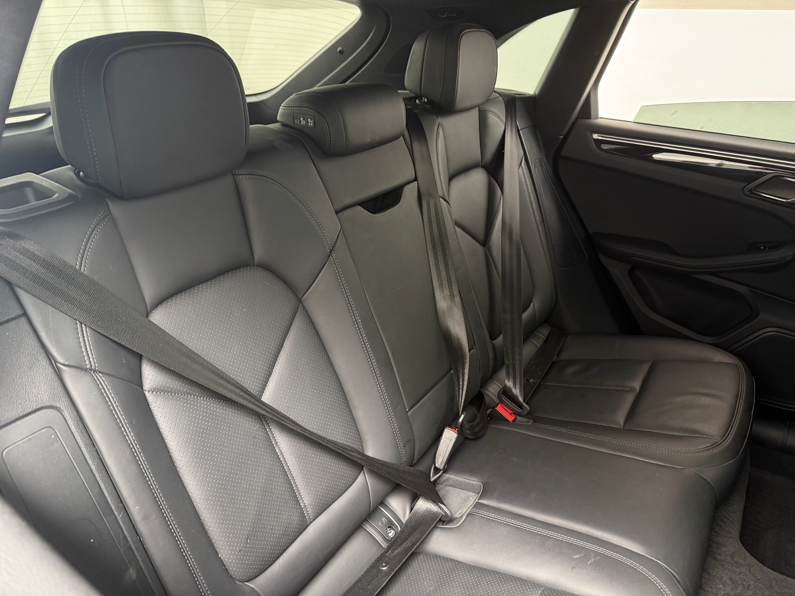 Thumbnail: 2019 Porsche Macan - 5