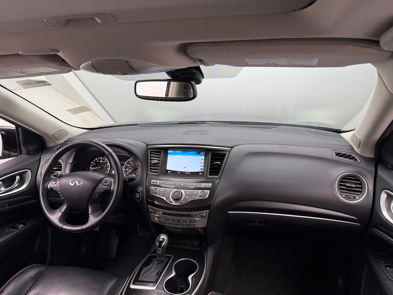 Thumbnail: 2017 INFINITI QX60 - 2