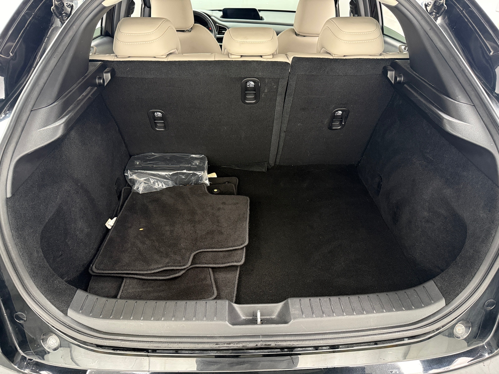 Thumbnail: 2021 Mazda CX-30 - 6