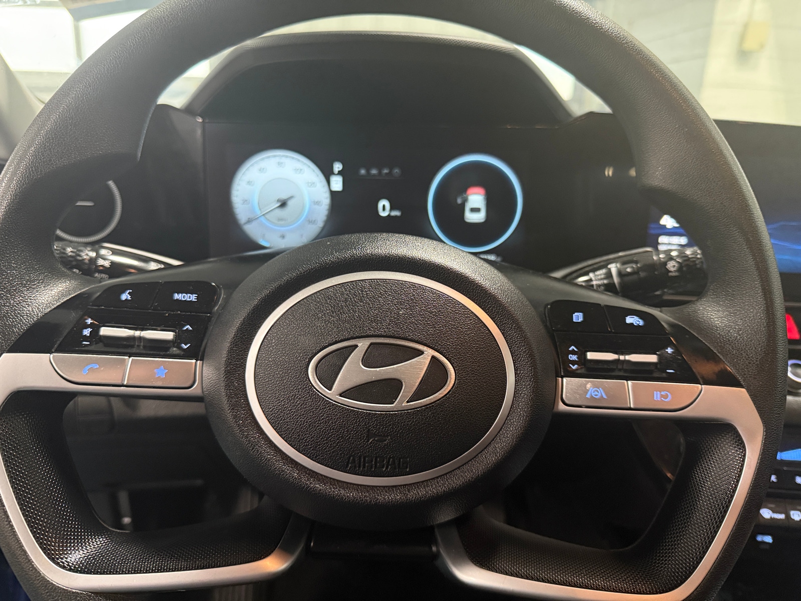 Thumbnail: 2024 Hyundai Elantra - 5