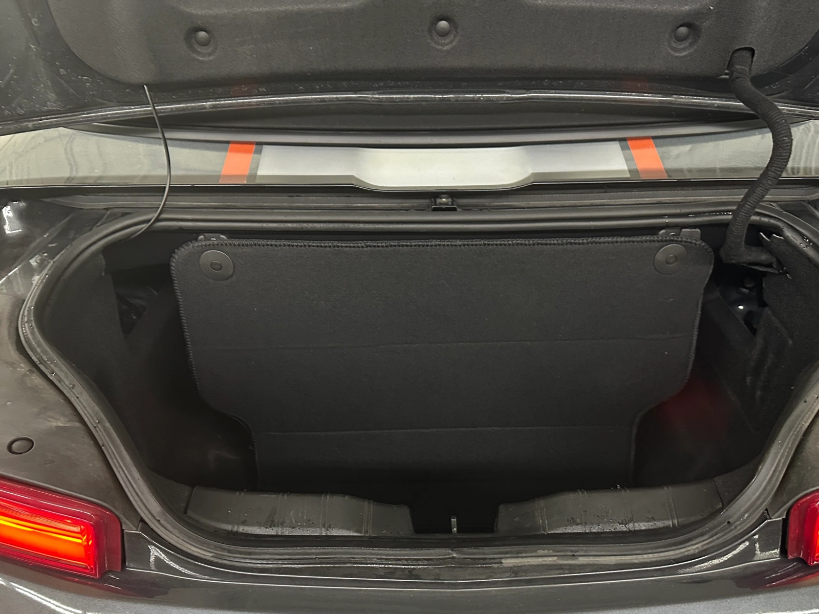 Thumbnail: 2017 Chevrolet Camaro - 6