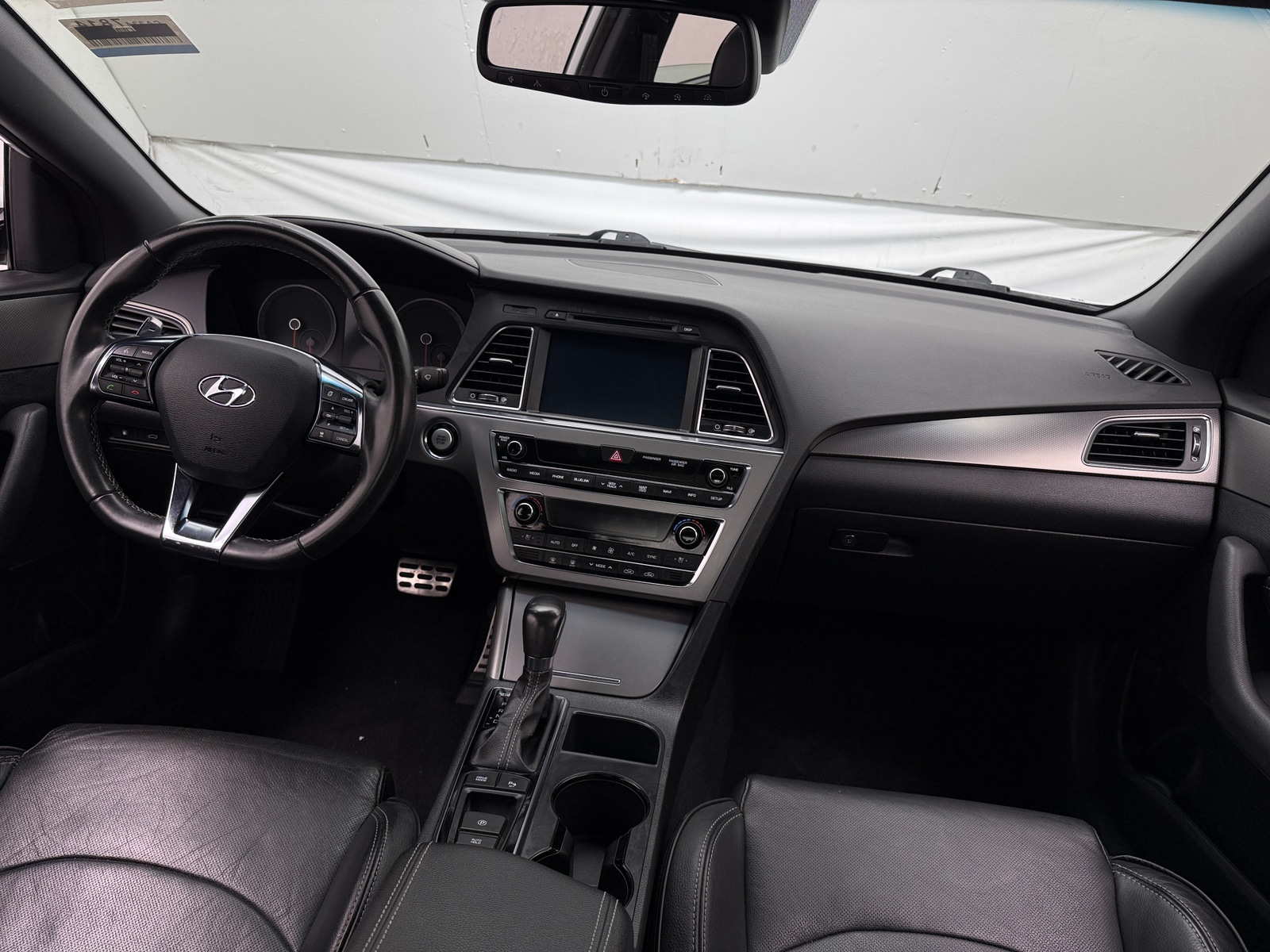 Thumbnail: 2015 Hyundai Sonata - 2