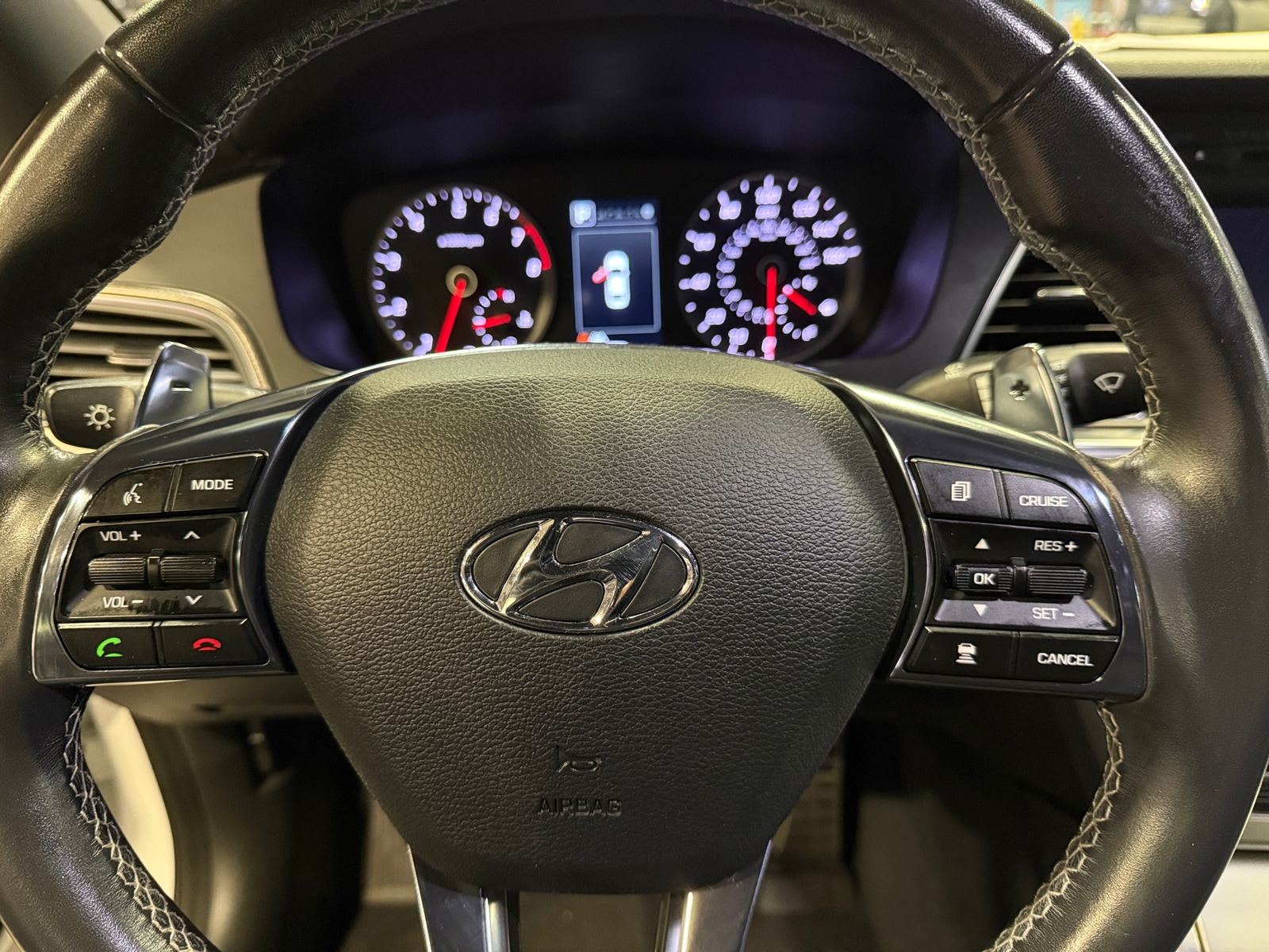 Thumbnail: 2015 Hyundai Sonata - 4