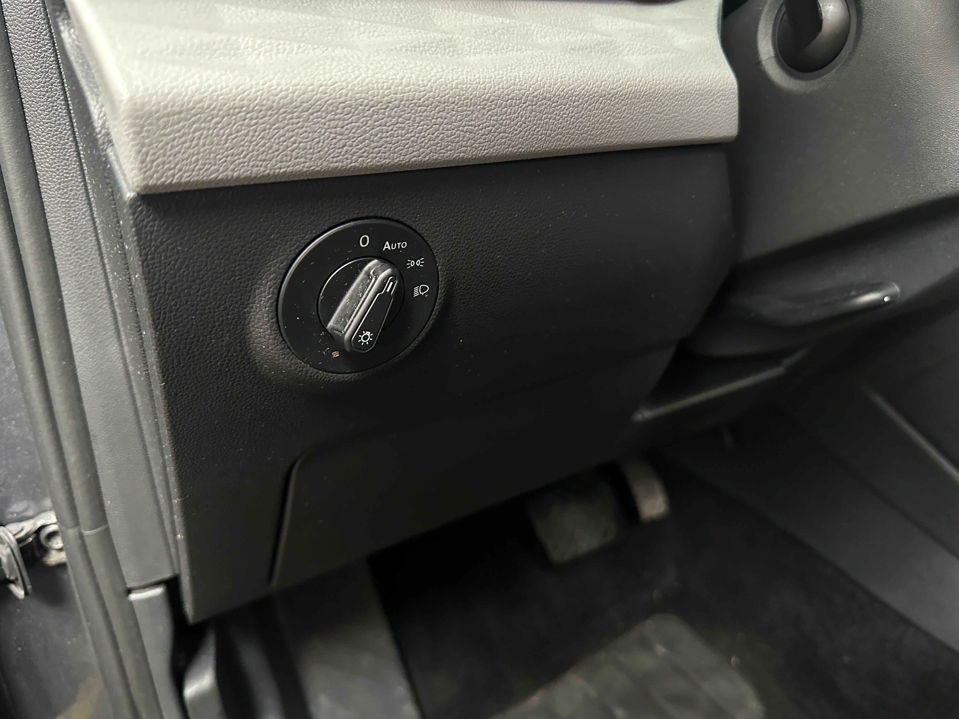 2023 Volkswagen Taos