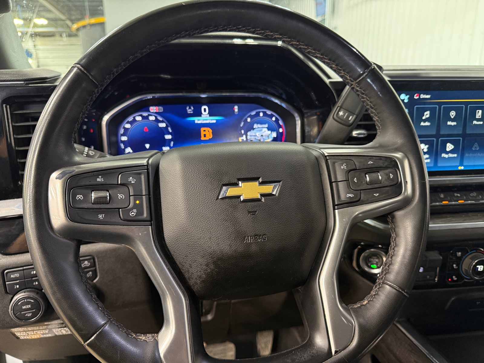 Thumbnail: 2024 Chevrolet Silverado 2500 - 4