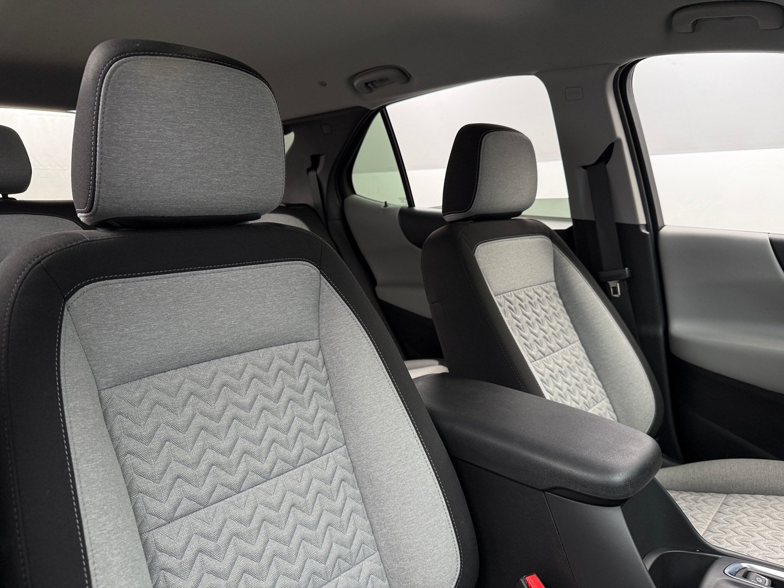 Thumbnail: 2023 Chevrolet Equinox - 2