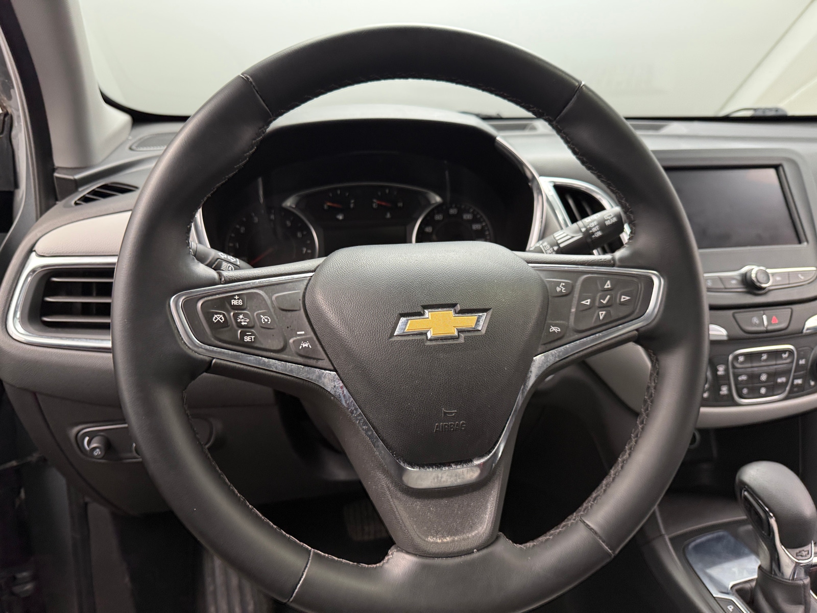 Thumbnail: 2023 Chevrolet Equinox - 5