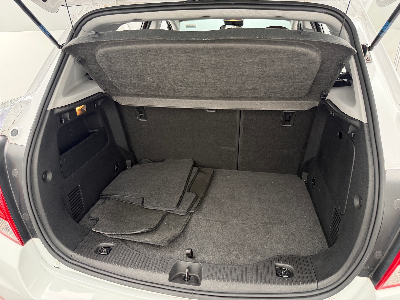 Thumbnail: 2018 Chevrolet Trax - 7