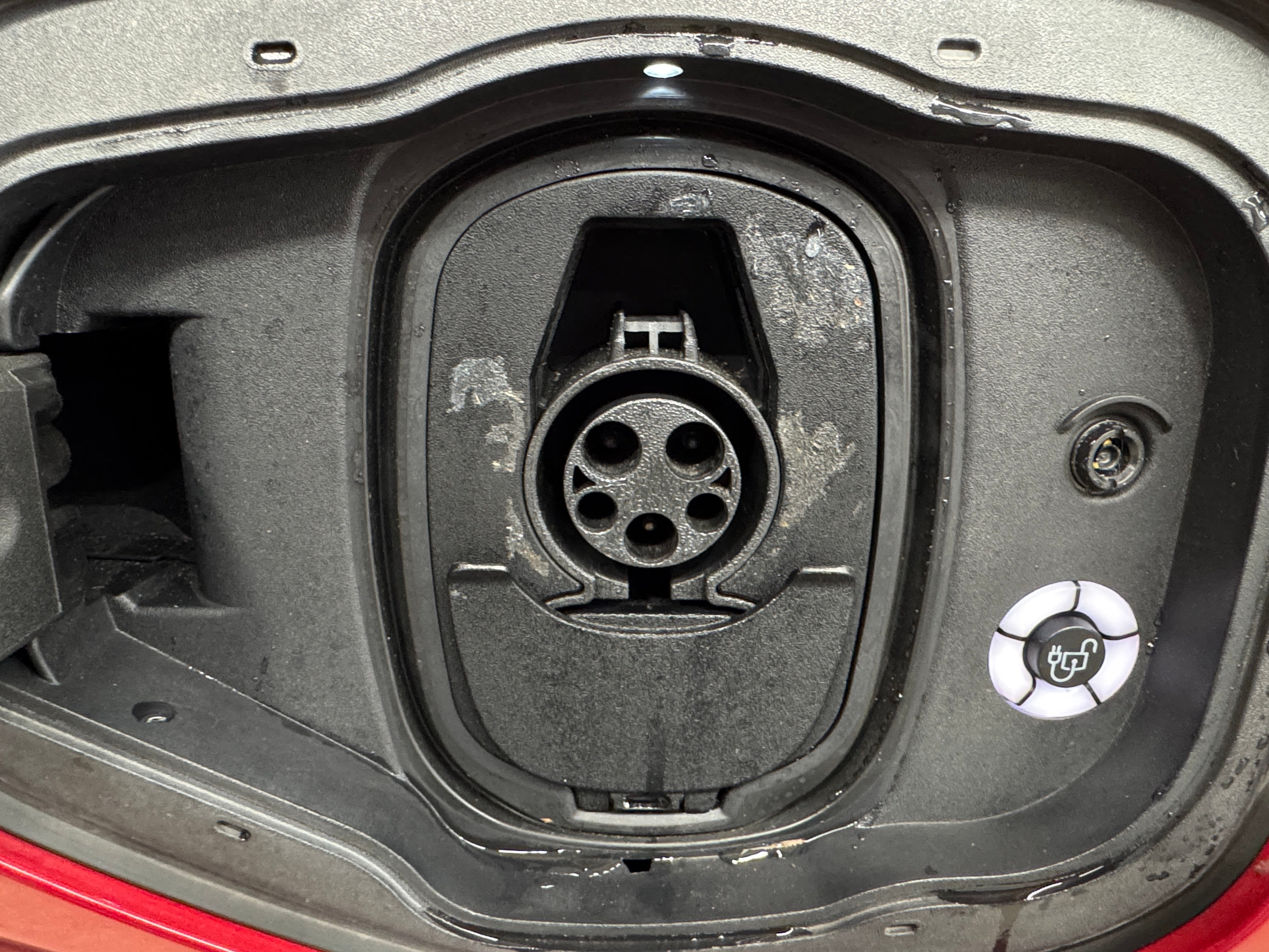 Used 2021 Ford Mustang Mach-E Select AWD with VIN 3FMTK1SS0MMA00915 for sale in Oak Creek, WI