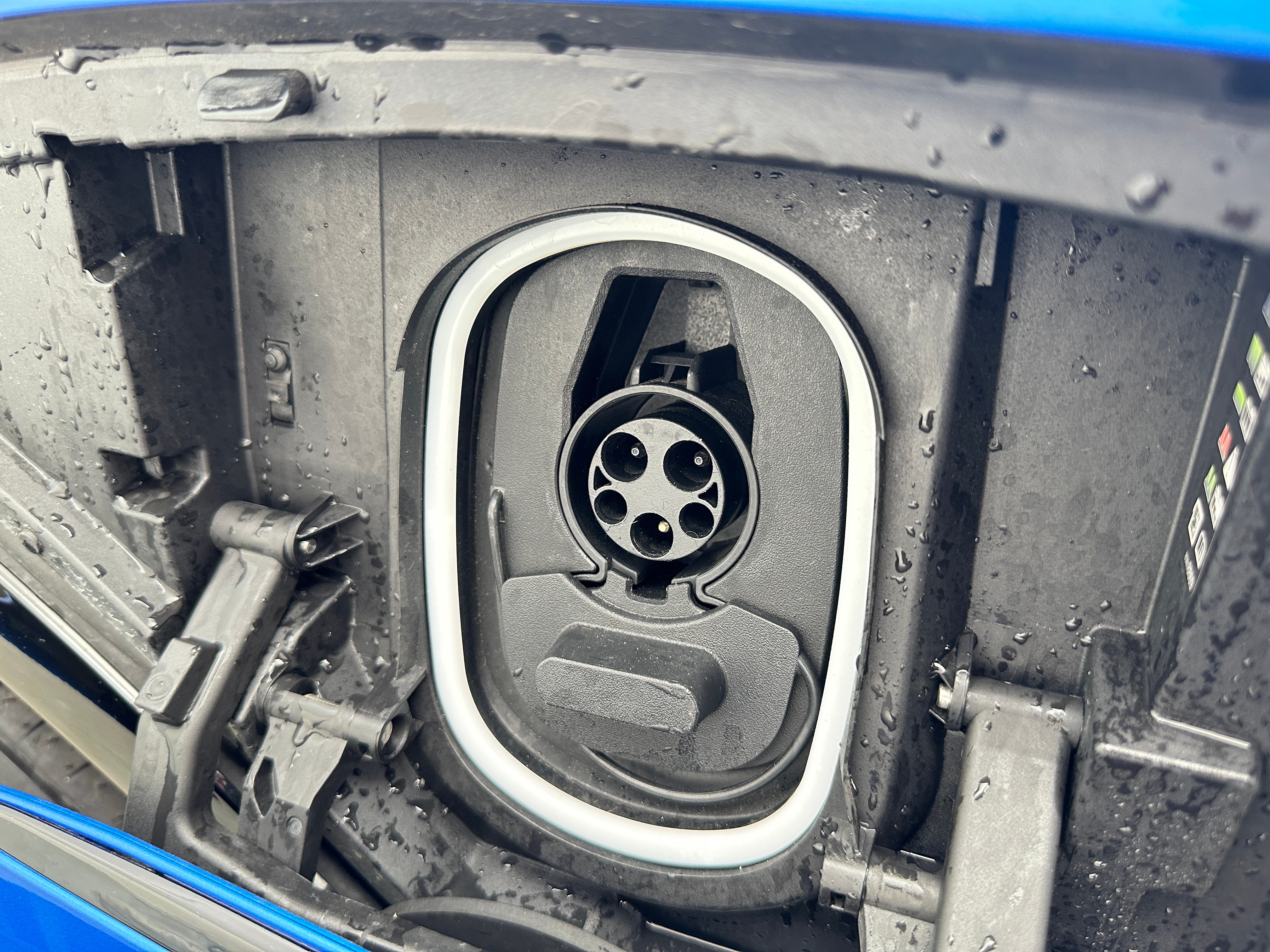 Used 2024 Chevrolet Blazer EV RS with VIN 3GNKDHRK5RS239878 for sale in Oak Creek, WI