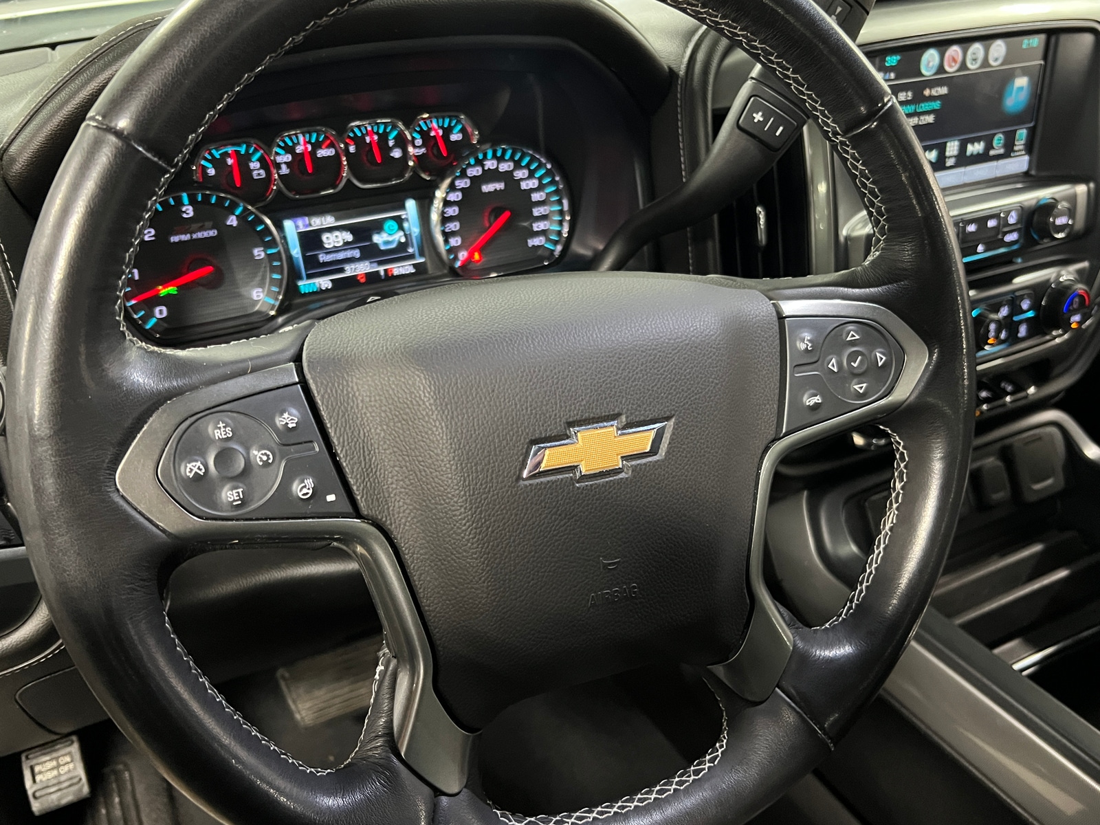 Thumbnail: 2018 Chevrolet Silverado 1500 - 4