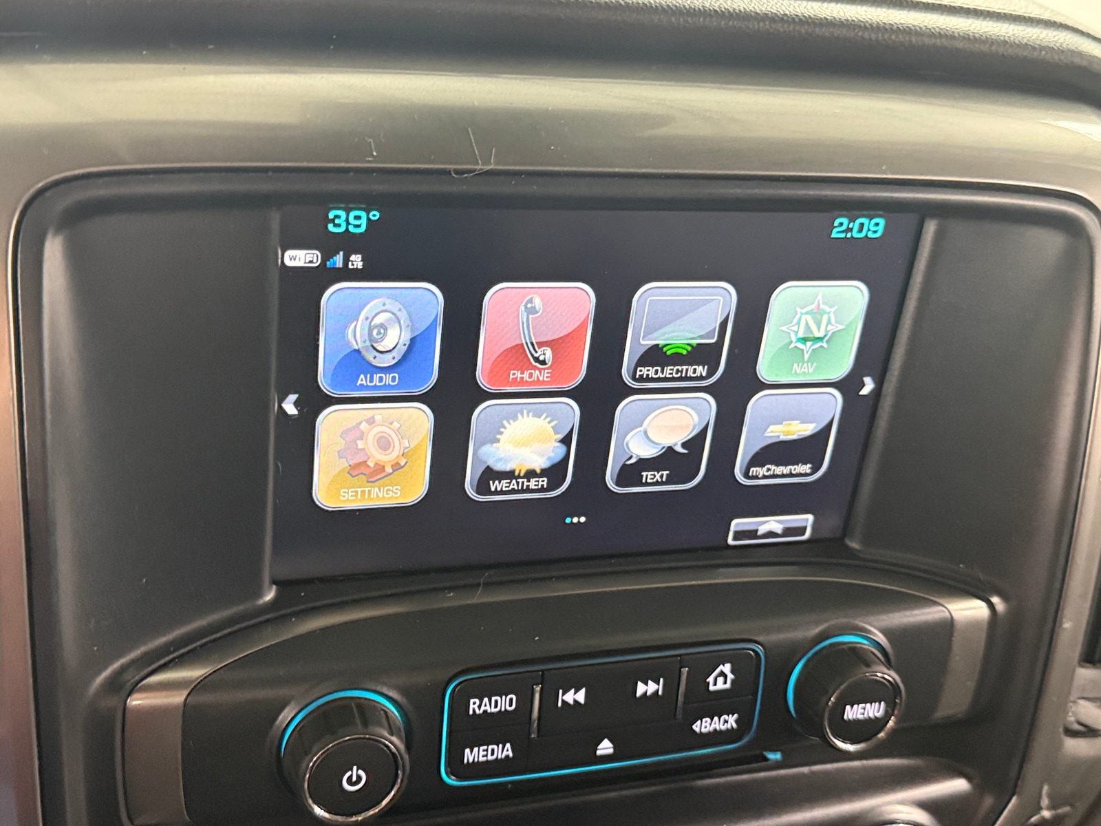 Thumbnail: 2018 Chevrolet Silverado 1500 - 3