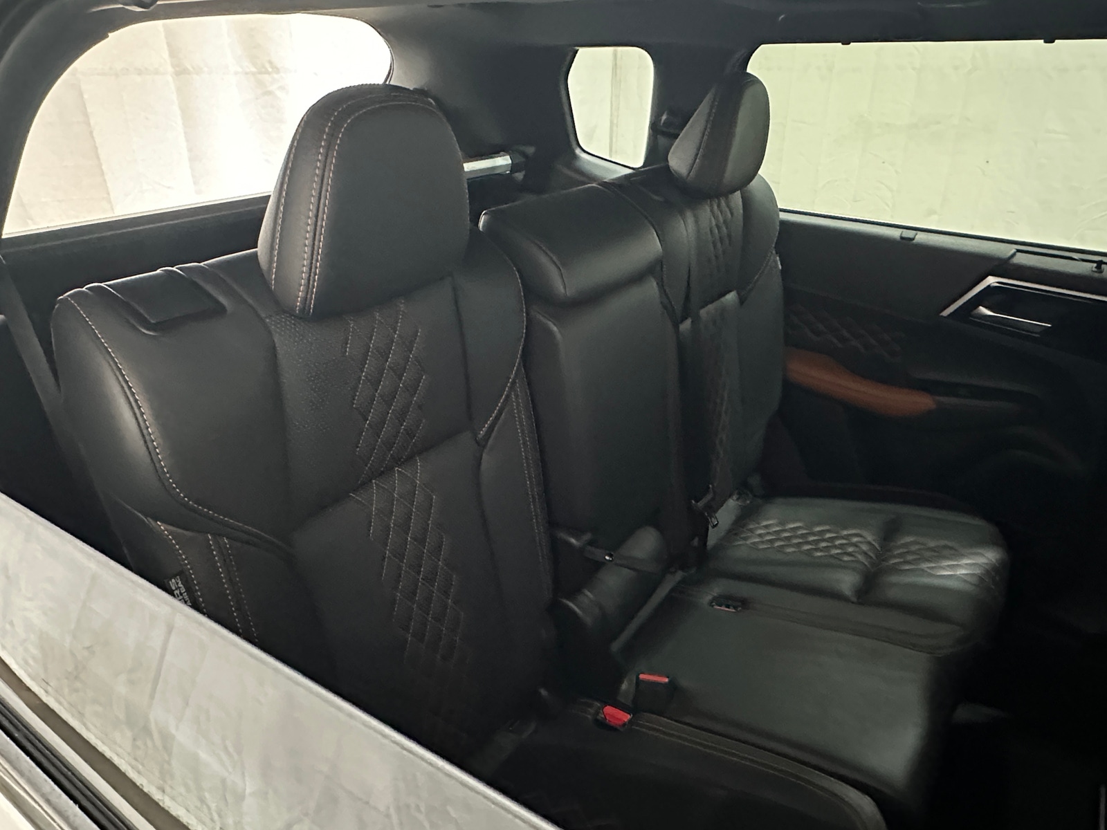 Thumbnail: 2023 Mitsubishi Outlander - 5