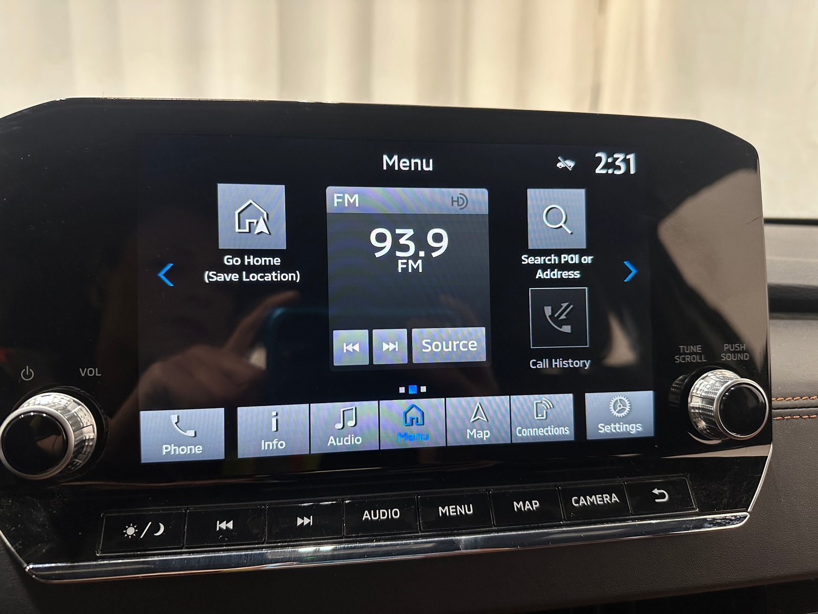 Thumbnail: 2023 Mitsubishi Outlander - 3