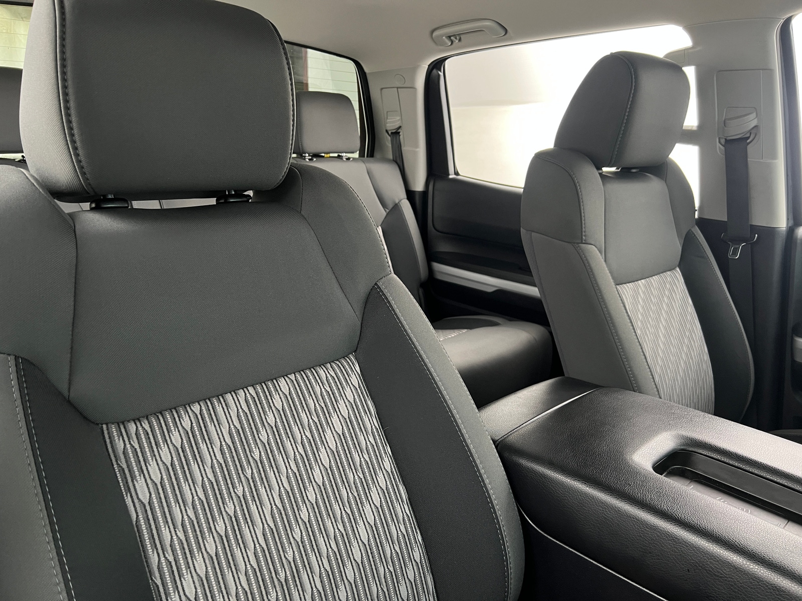 Thumbnail: 2020 Toyota Tundra - 2