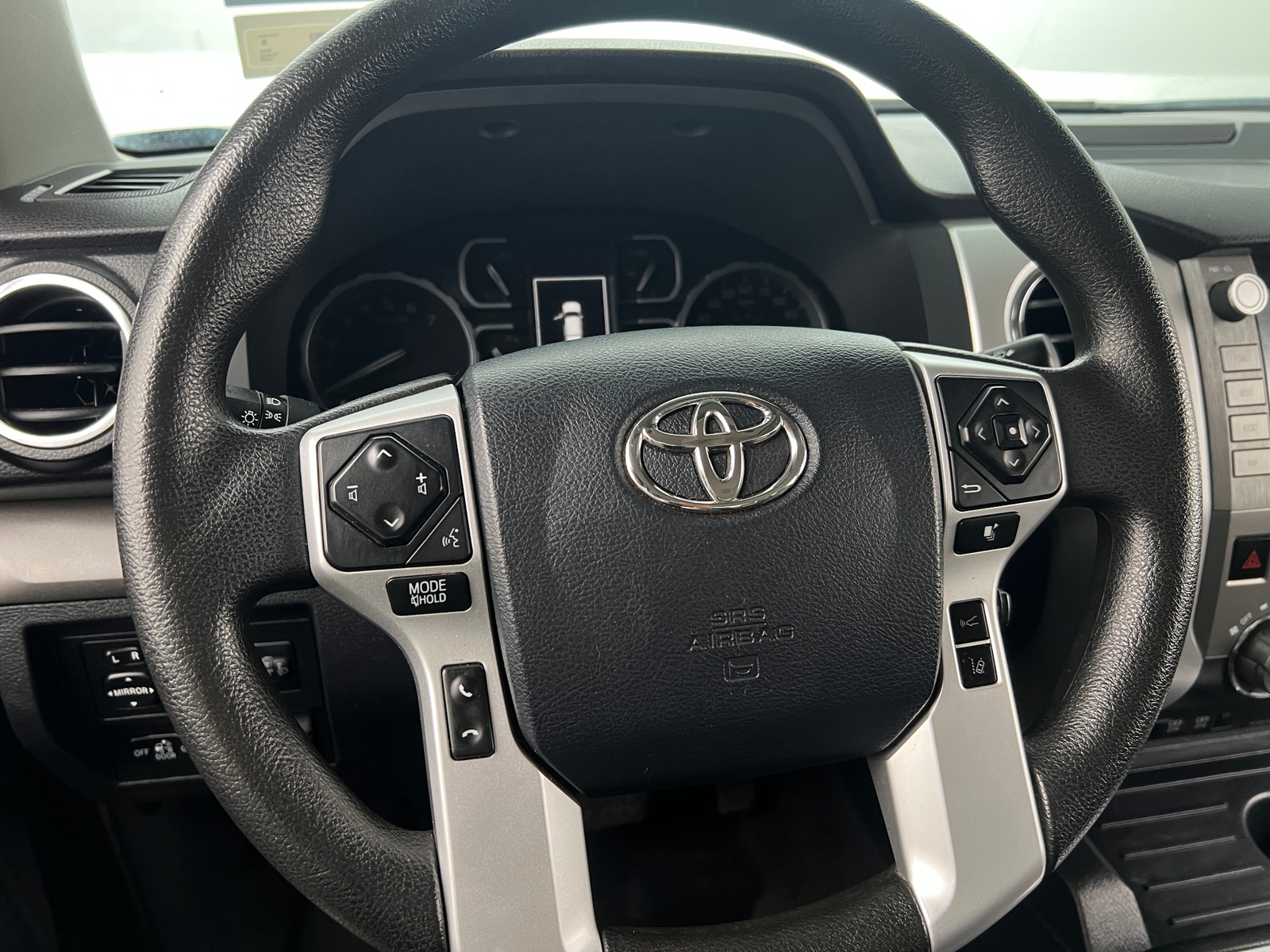 Thumbnail: 2020 Toyota Tundra - 5