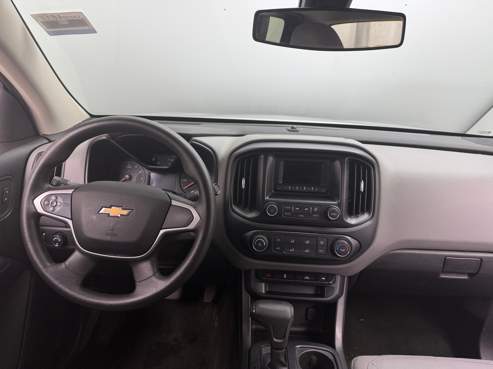 Thumbnail: 2017 Chevrolet Colorado - 3