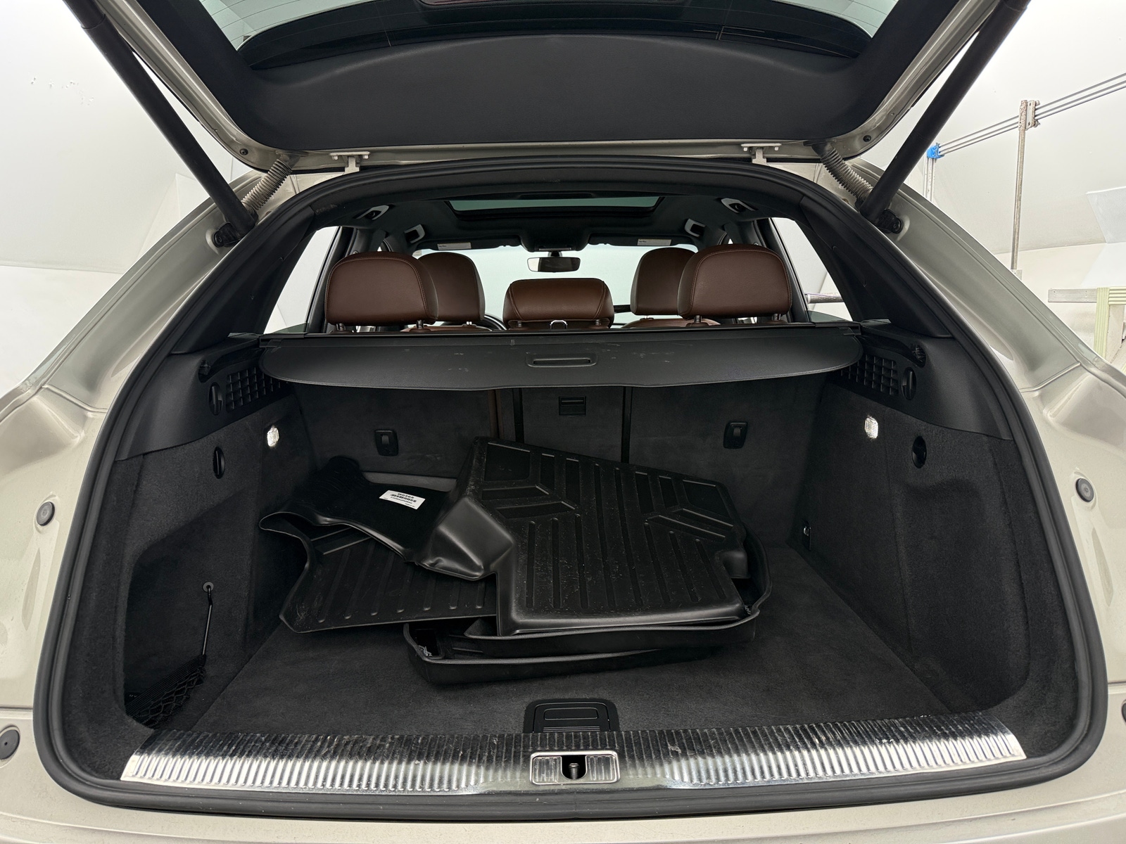 Thumbnail: 2018 Audi Q3 - 6