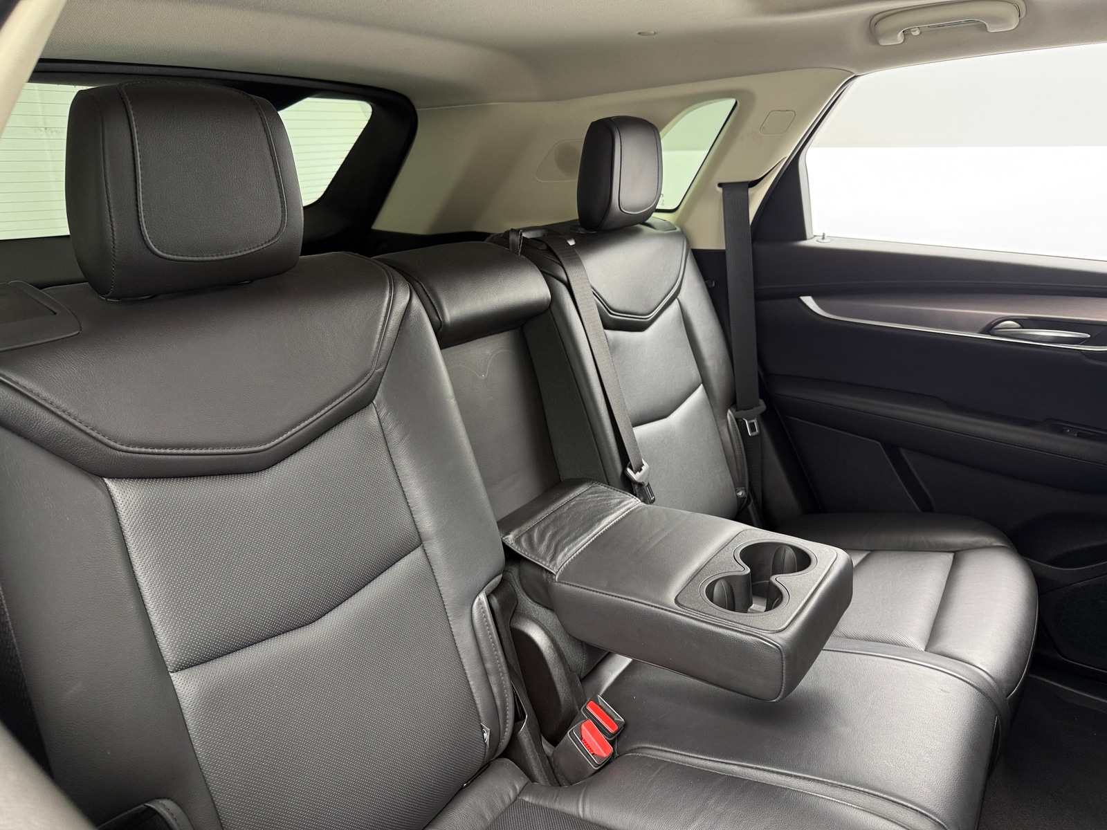 Thumbnail: 2019 Cadillac XT5 - 5