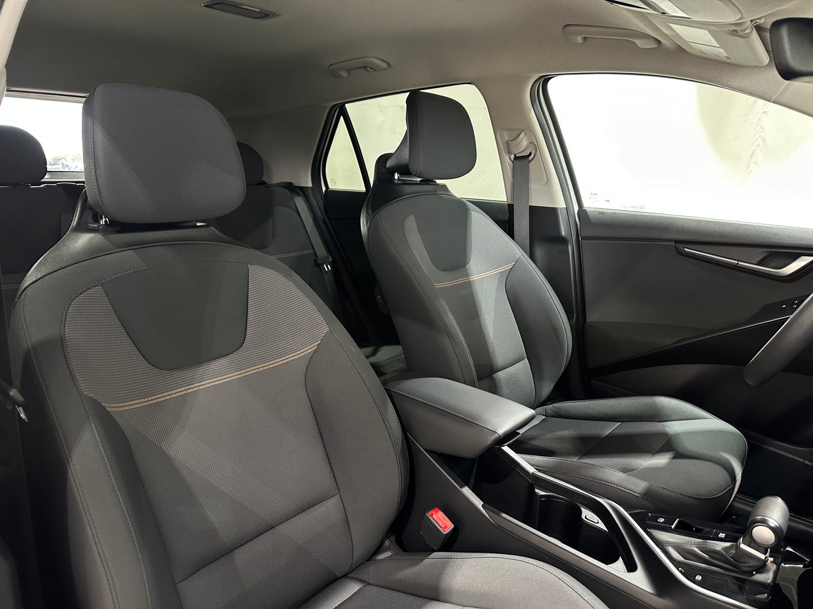 Thumbnail: 2025 Kia Niro - 2