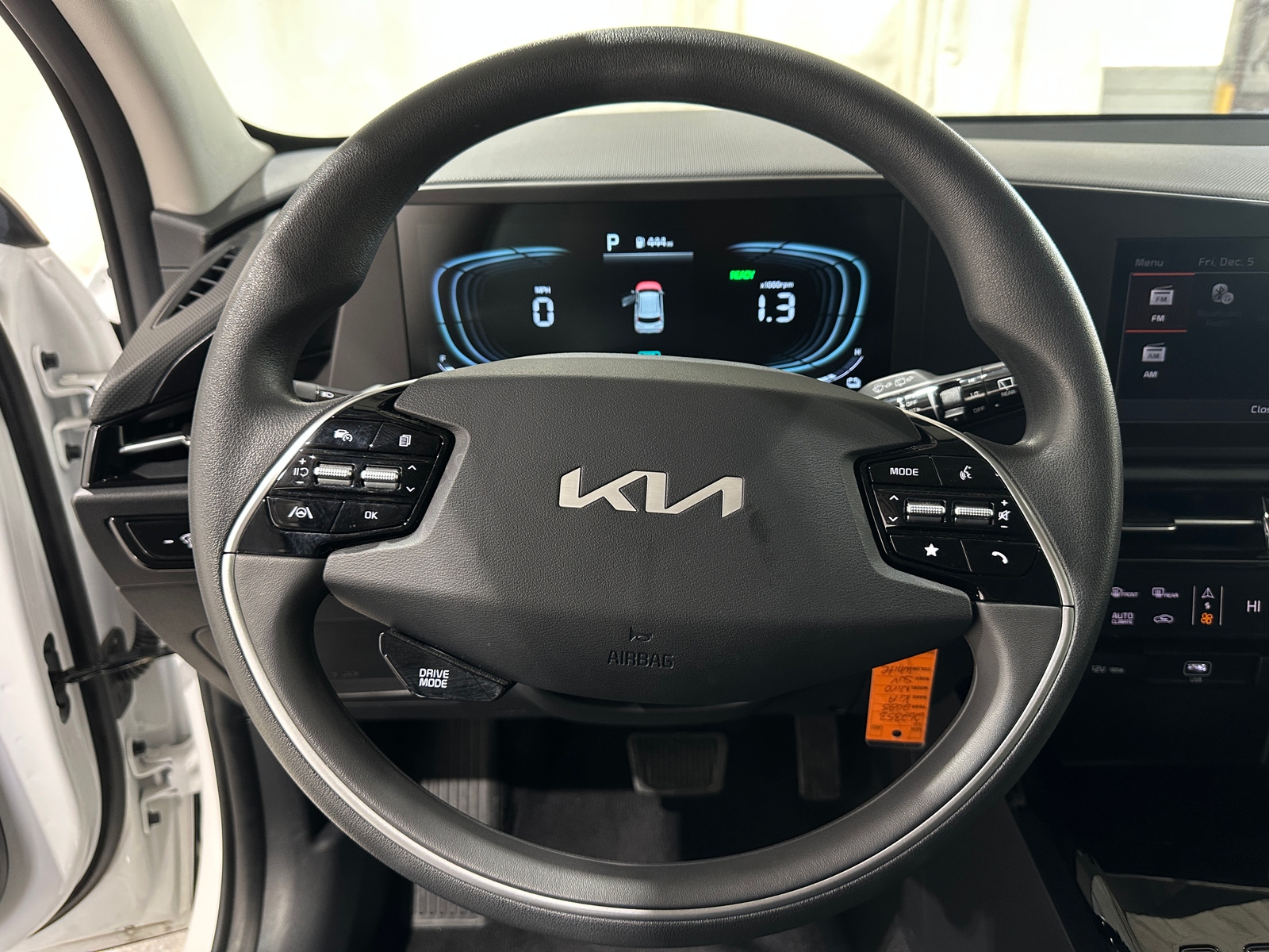 Thumbnail: 2025 Kia Niro - 5