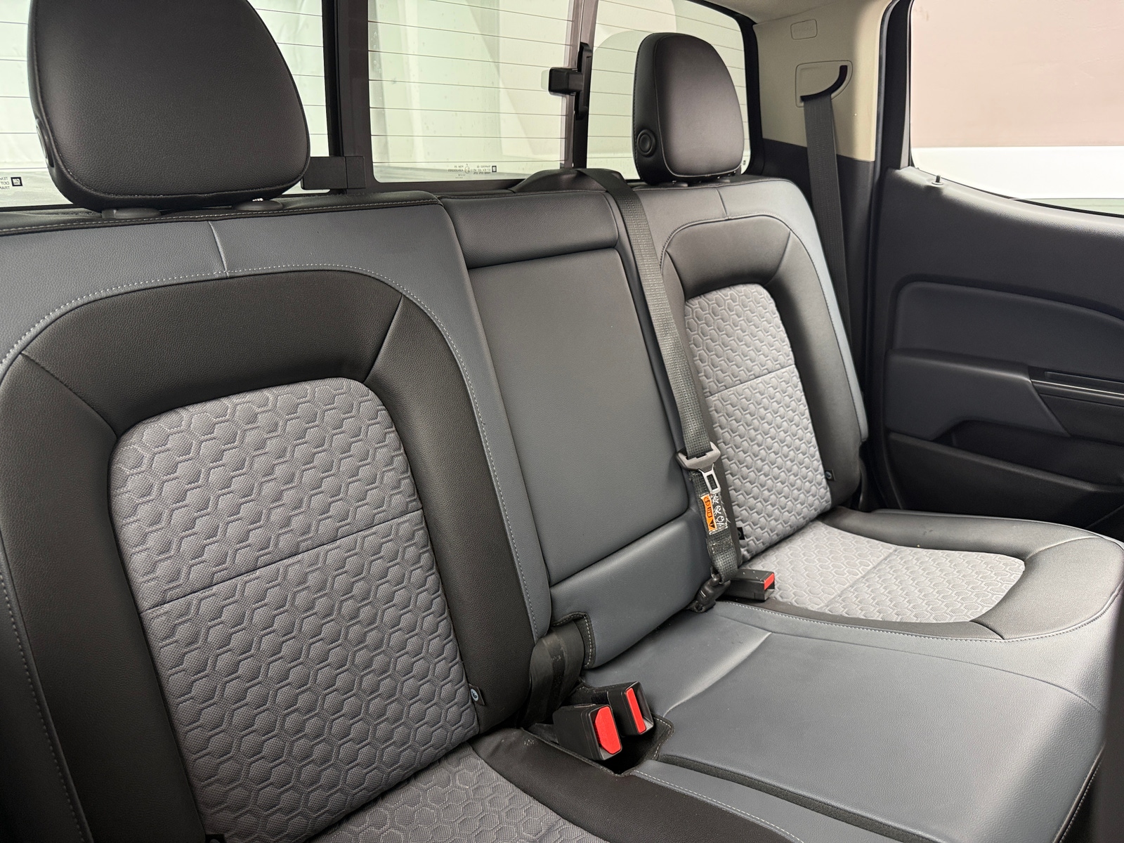 Thumbnail: 2018 Chevrolet Colorado - 6