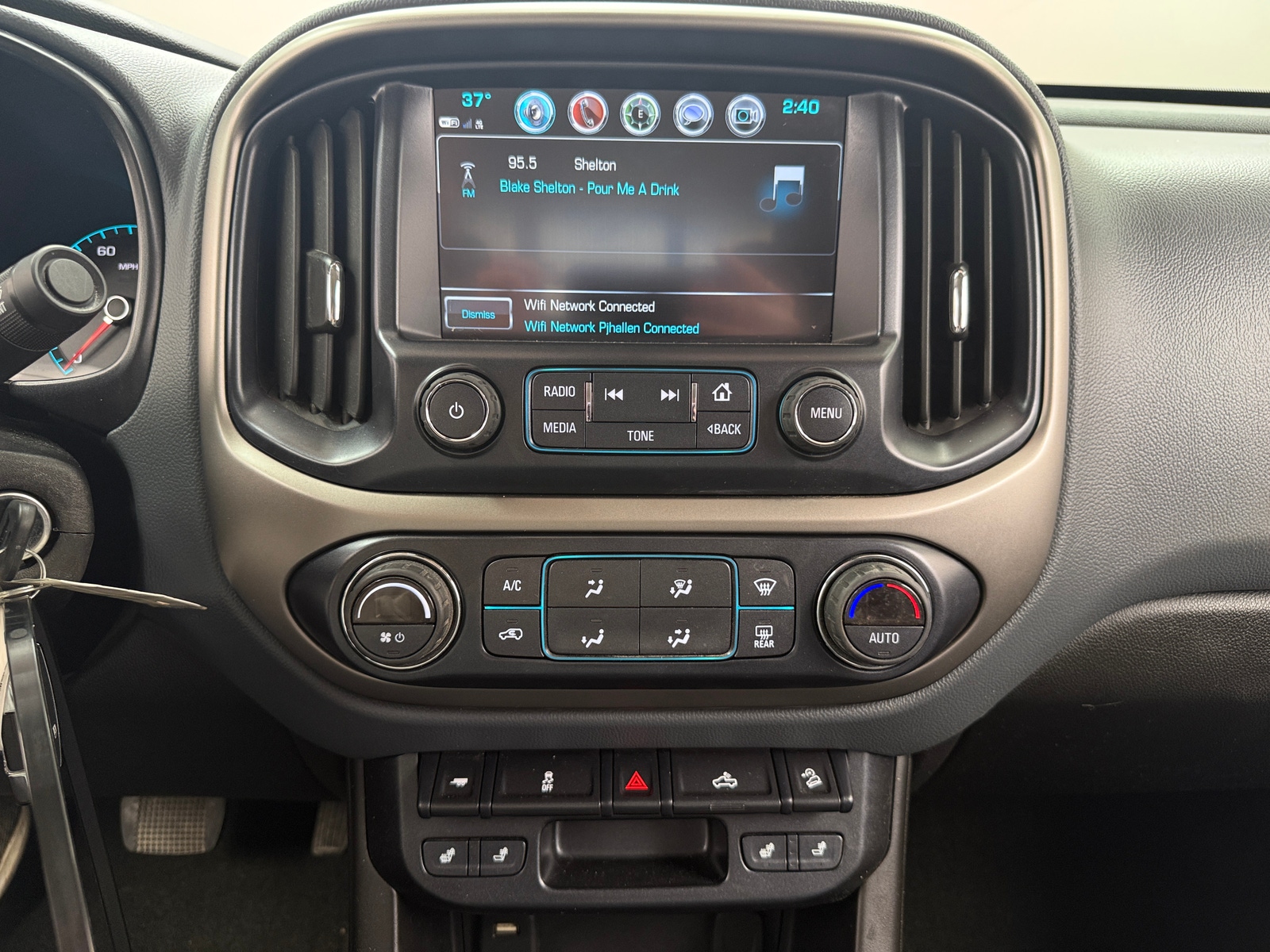 Thumbnail: 2018 Chevrolet Colorado - 4